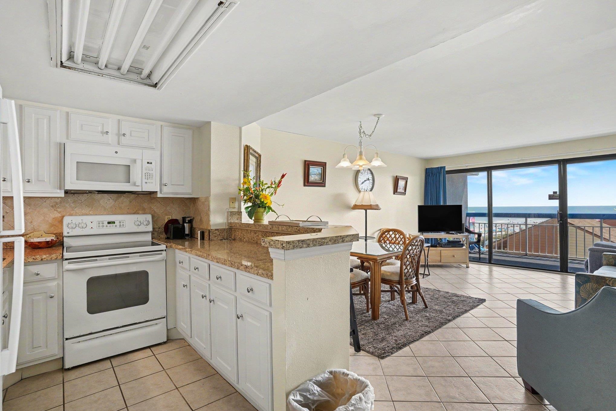 5511 N Ocean Blvd. Property Photo 10