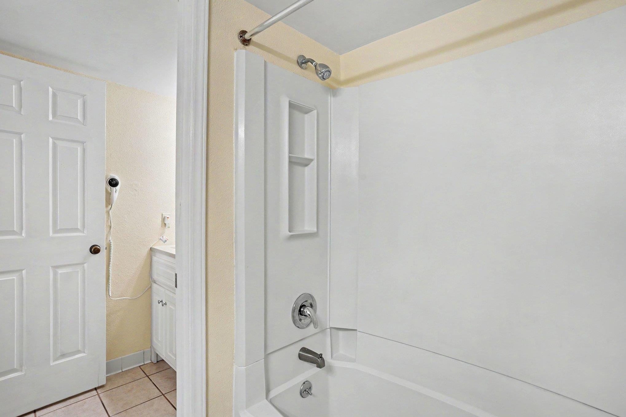 5511 N Ocean Blvd. Property Photo 18