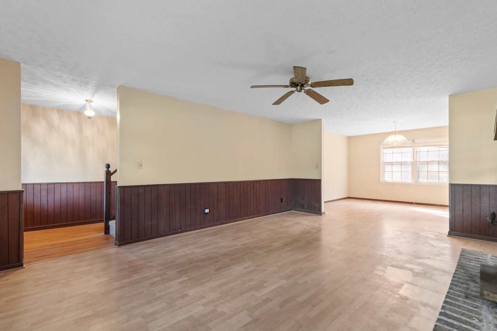 197 Glass Hill Dr. Property Photo 11