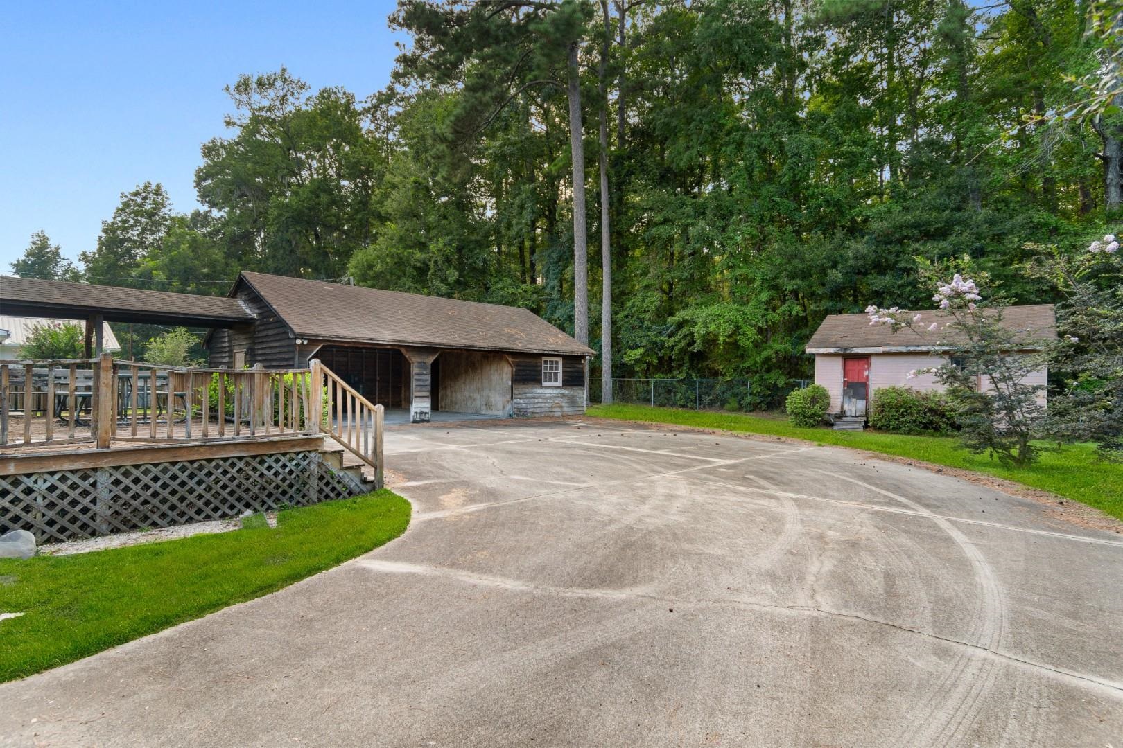 197 Glass Hill Dr. Property Photo 41