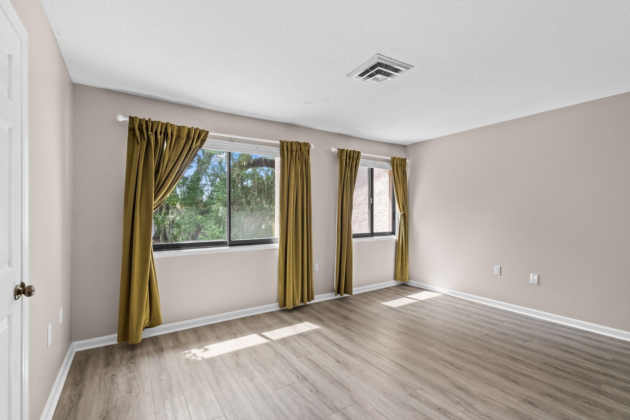 30 Peter Horry Ct. Property Photo 23
