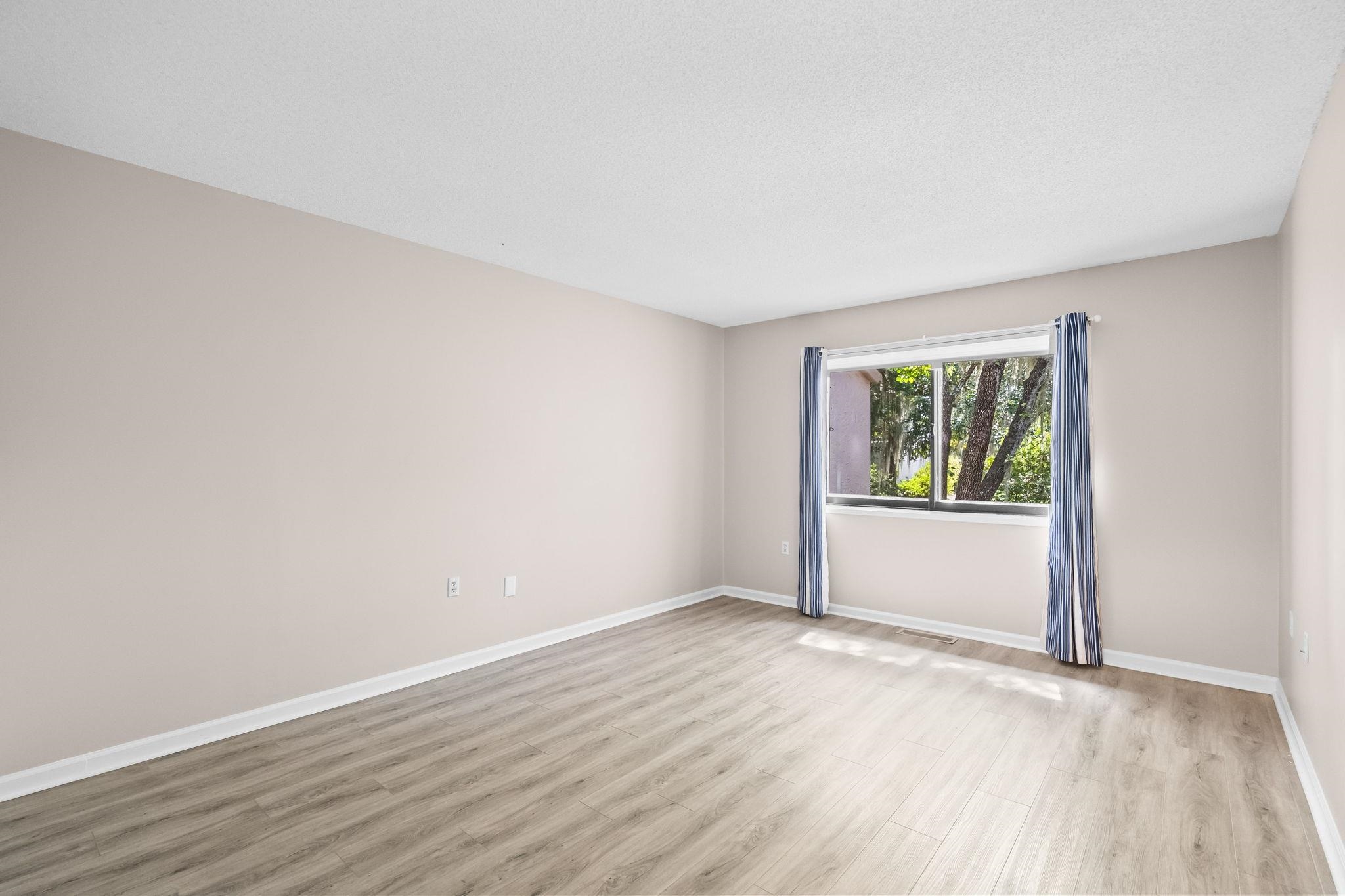 30 Peter Horry Ct. Property Photo 27