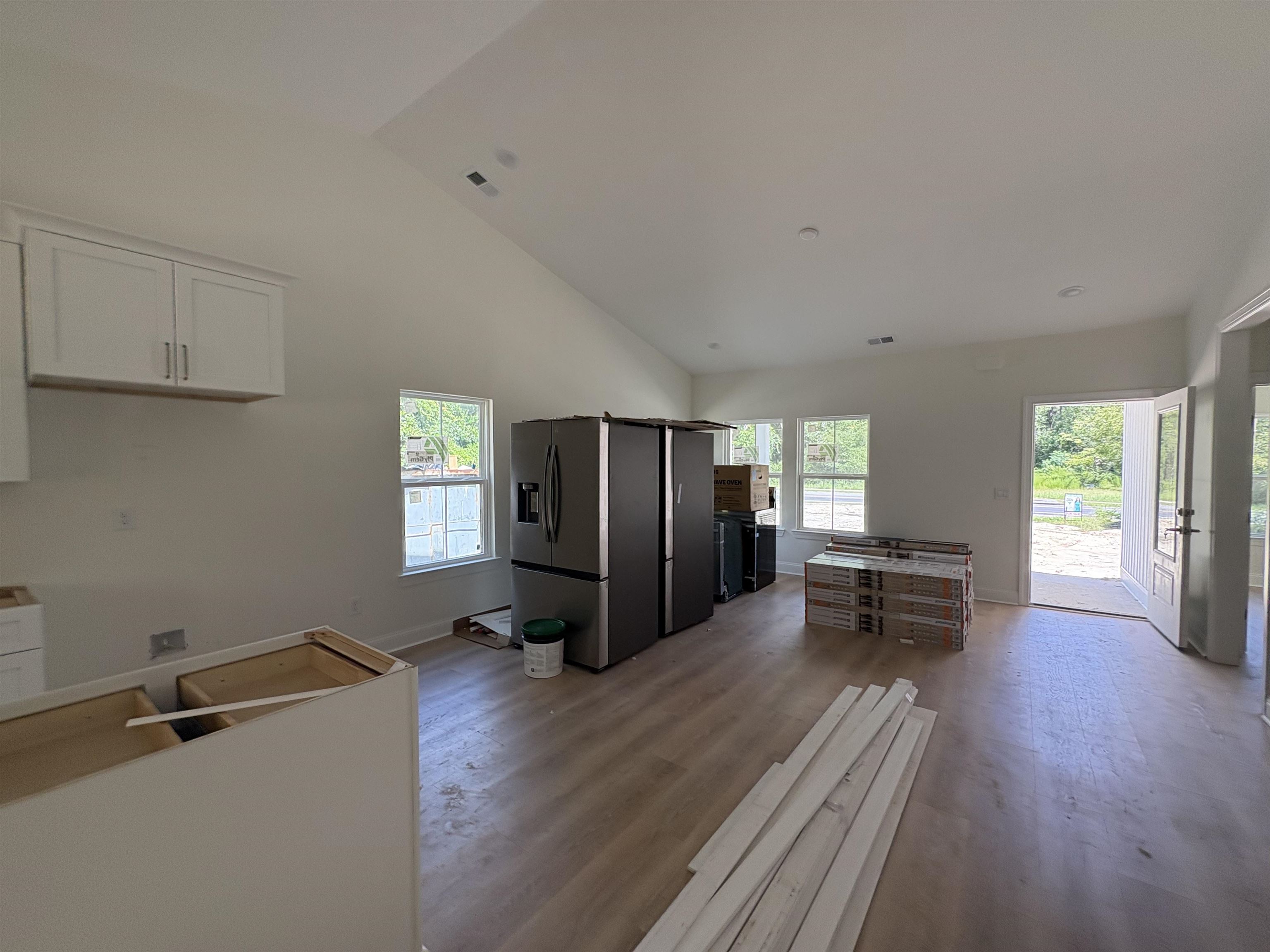 4340 Mineola Ave. Property Photo 7