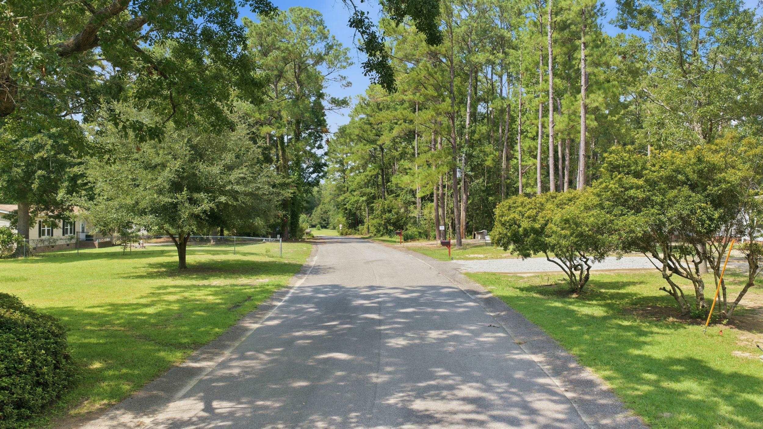 2252 Starduster Ln. Property Photo 33