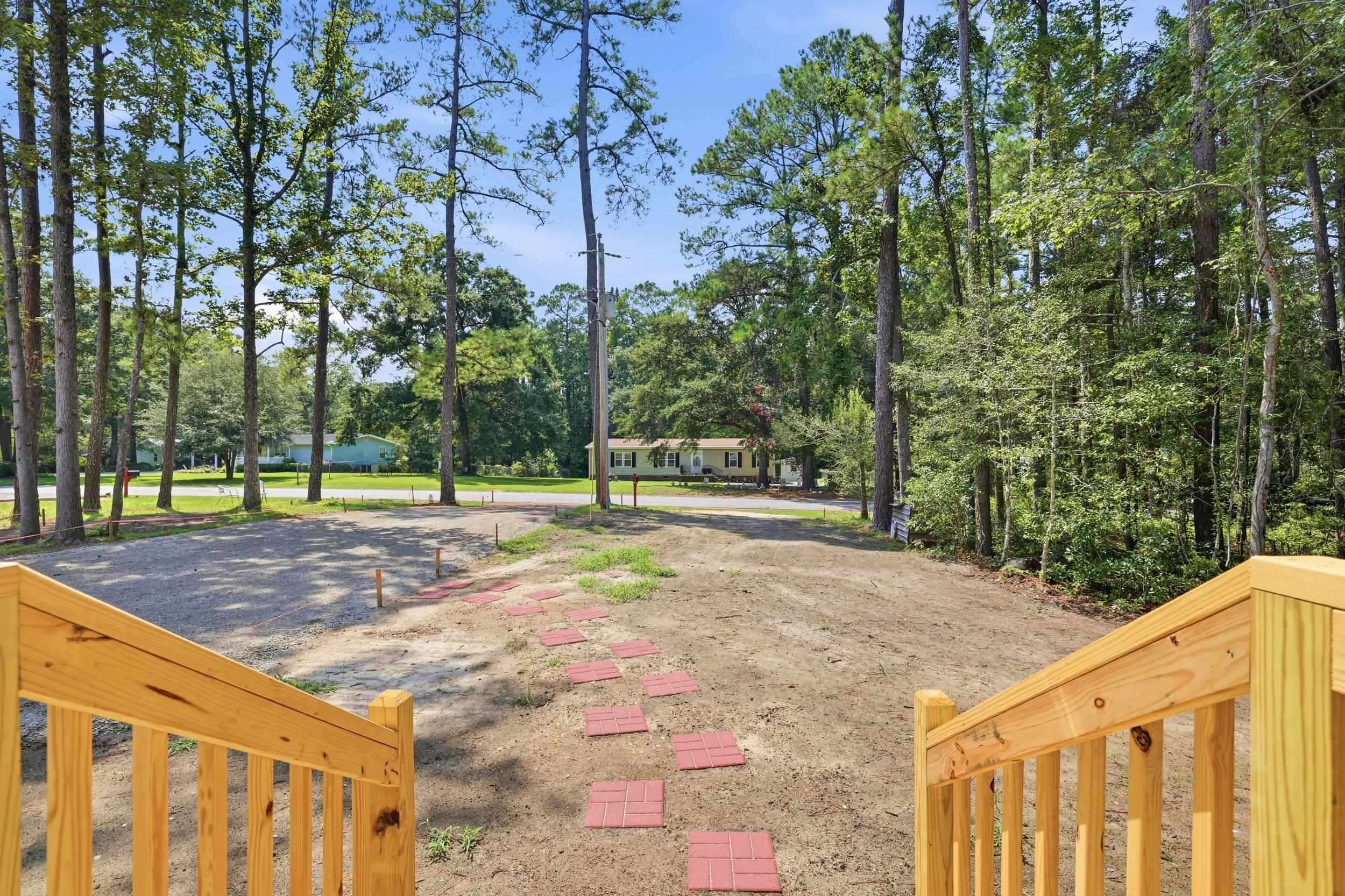2254 Starduster Ln. Property Photo 29
