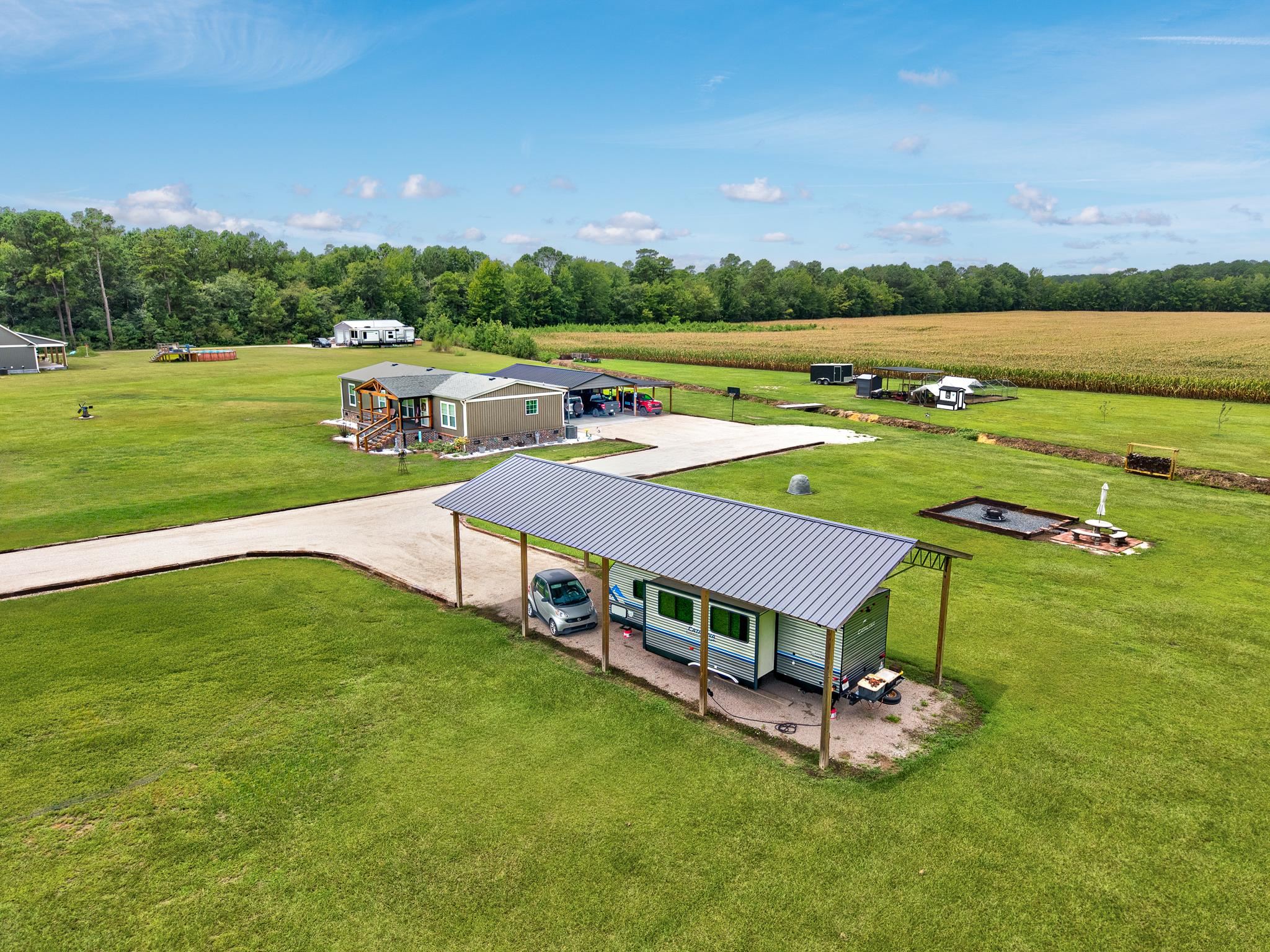 7583 Highway 66 Property Photo 4