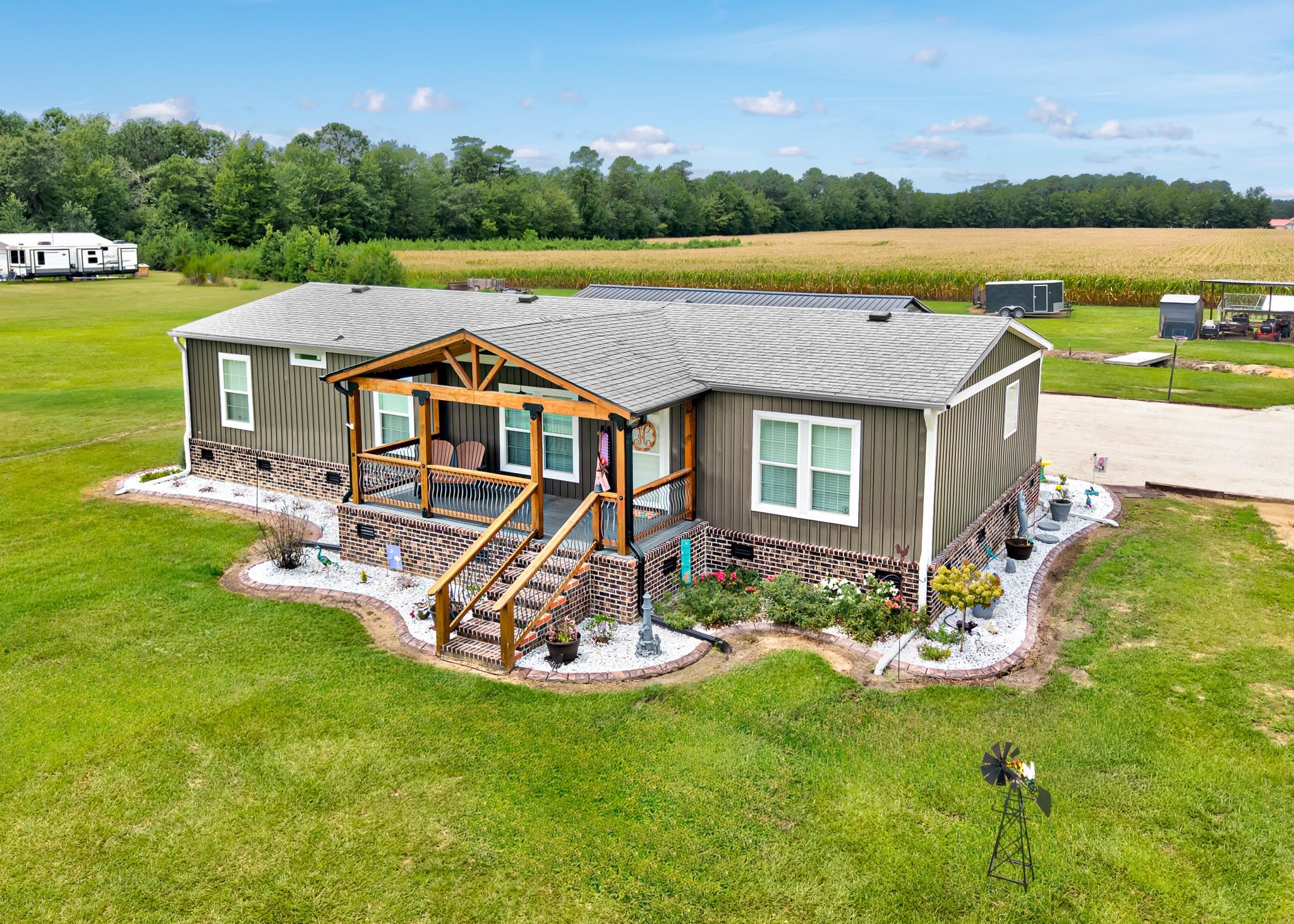 7583 Highway 66 Property Photo 57