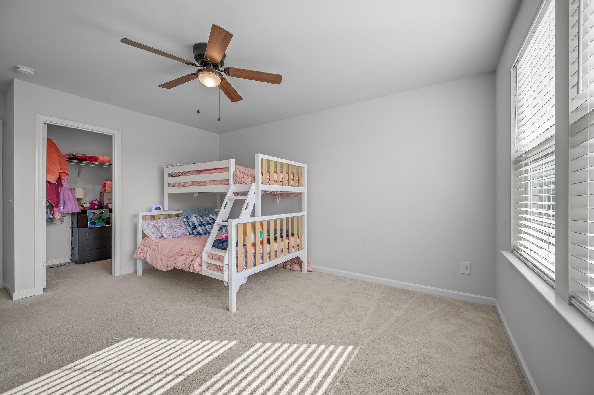 114 Haverhill St Property Photo 43
