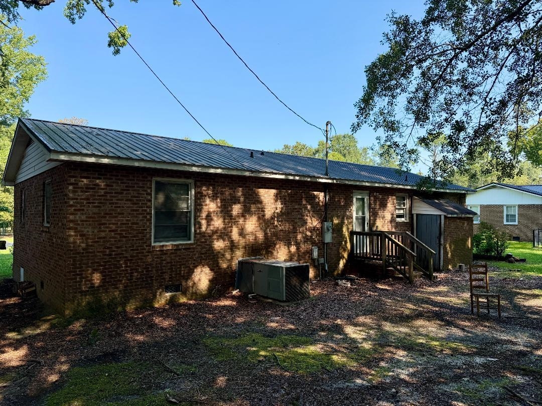 509 Baker St. Property Photo 3