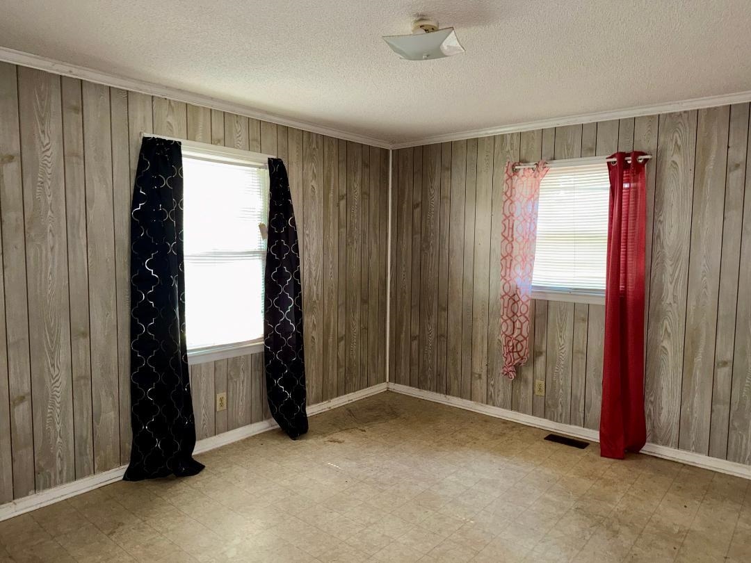 509 Baker St. Property Photo 6