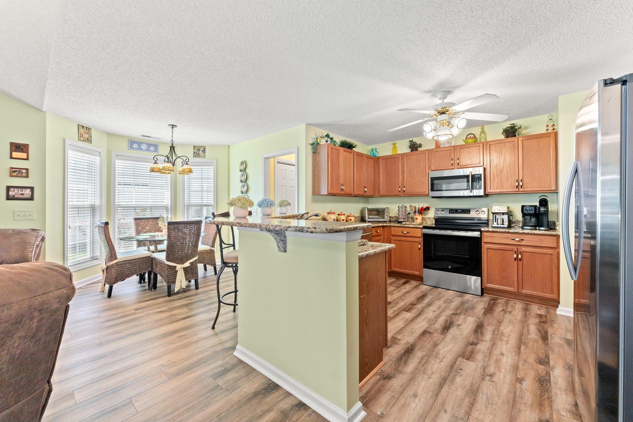 864 Lalton Dr. Property Photo 6