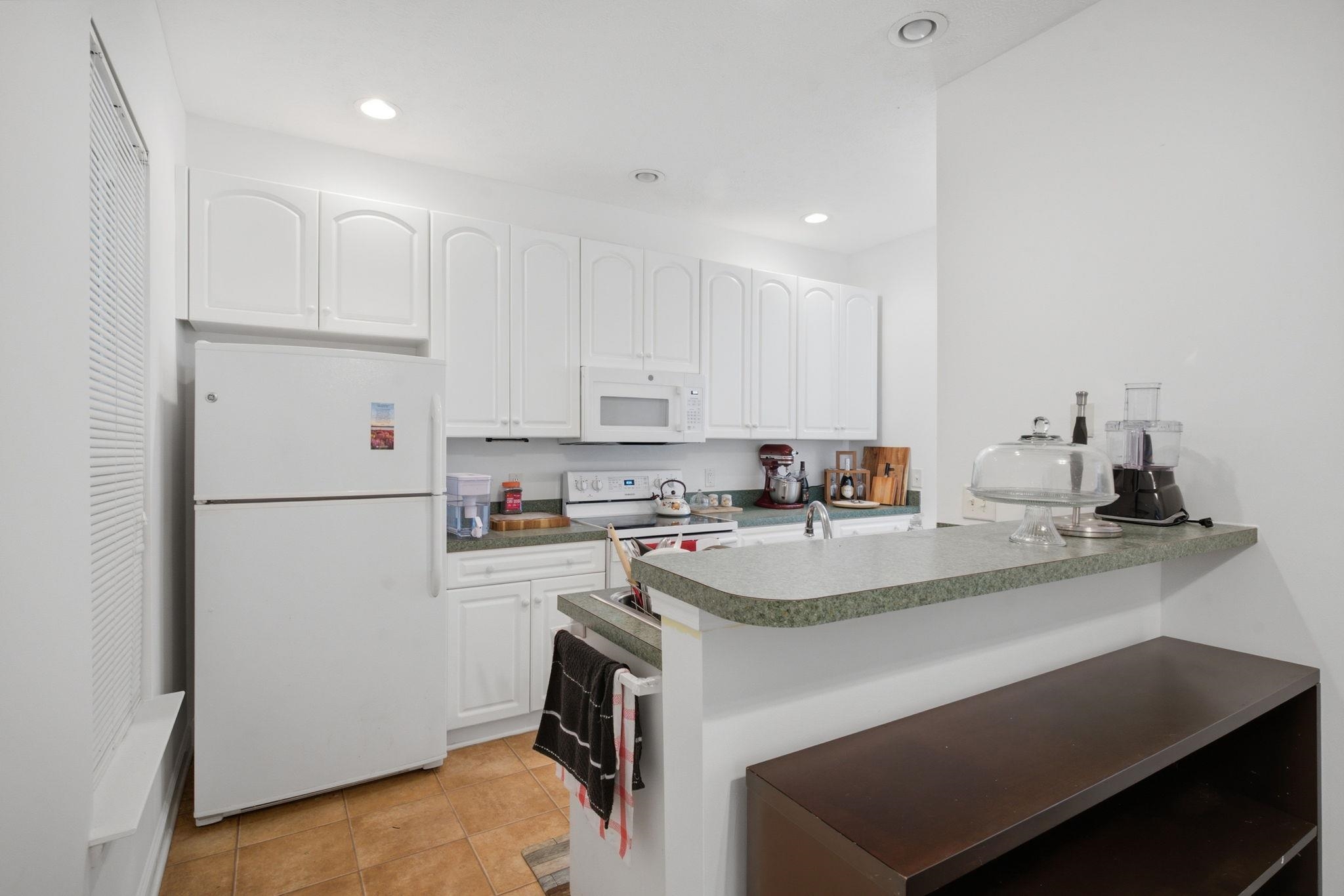 309 Meadowside Dr. Property Photo 12