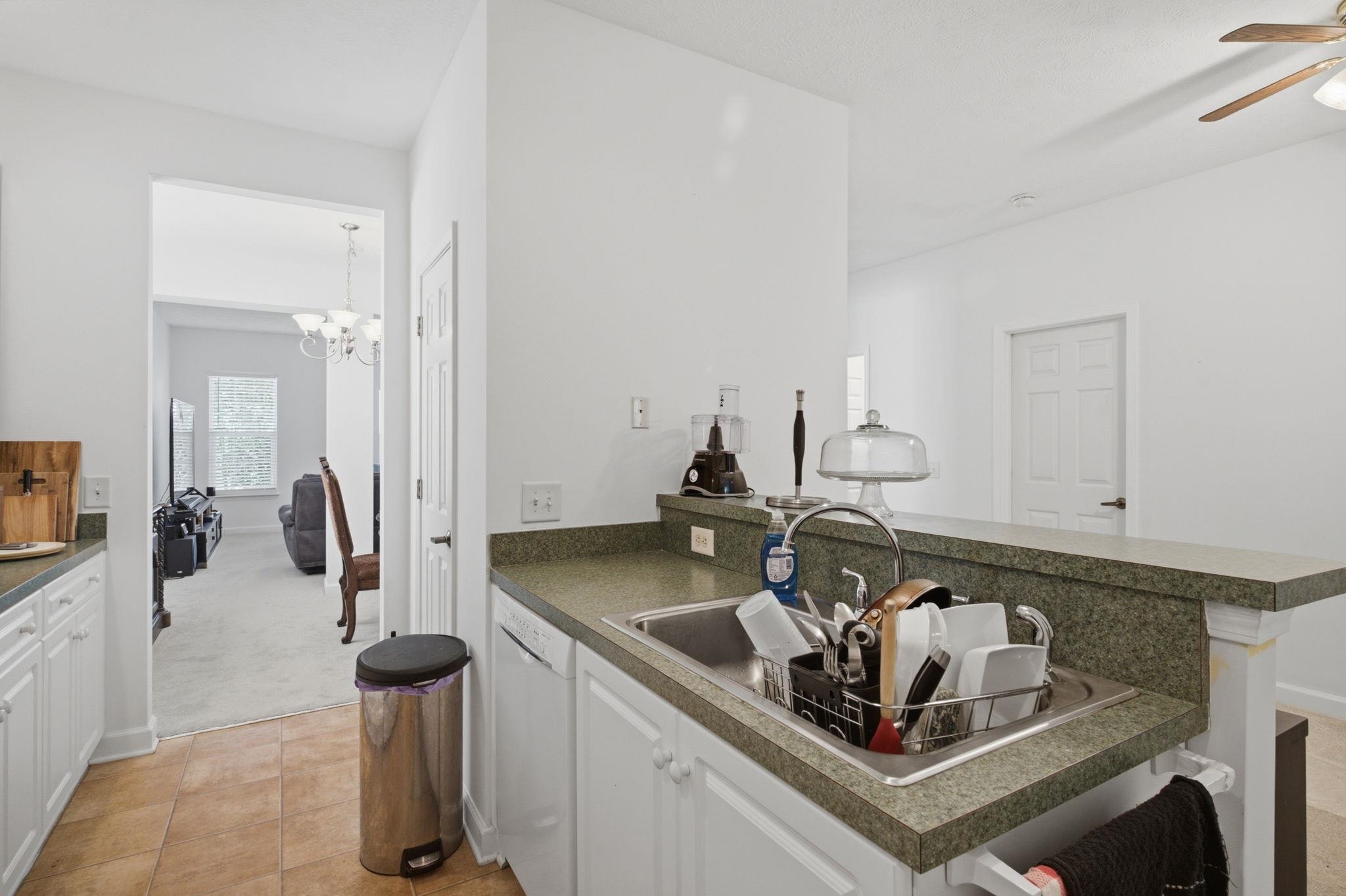 309 Meadowside Dr. Property Photo 14