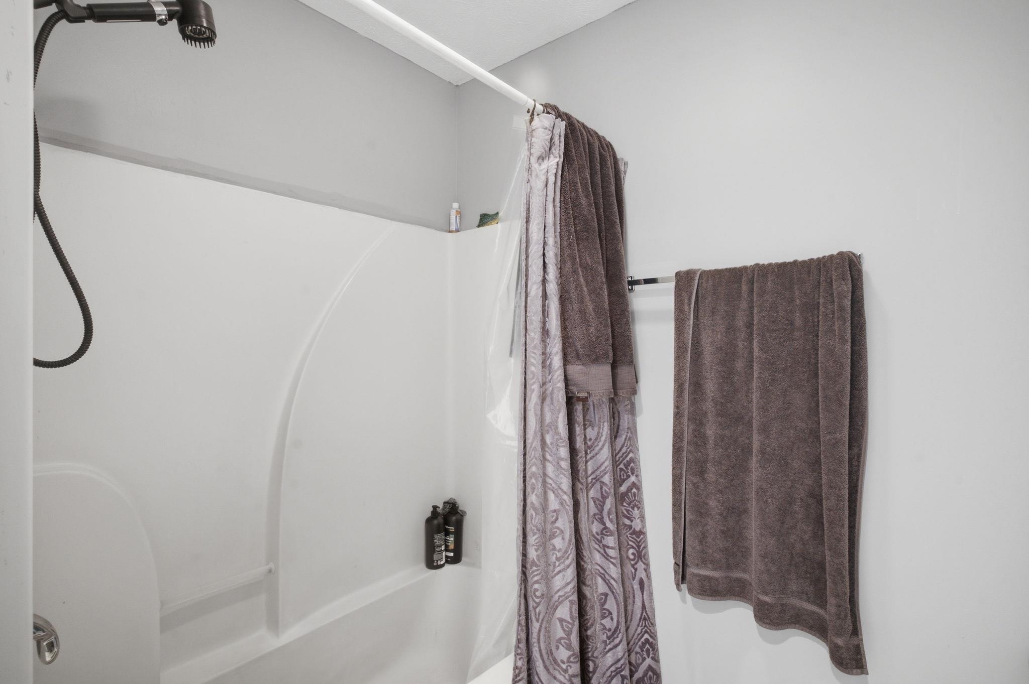 309 Meadowside Dr. Property Photo 29