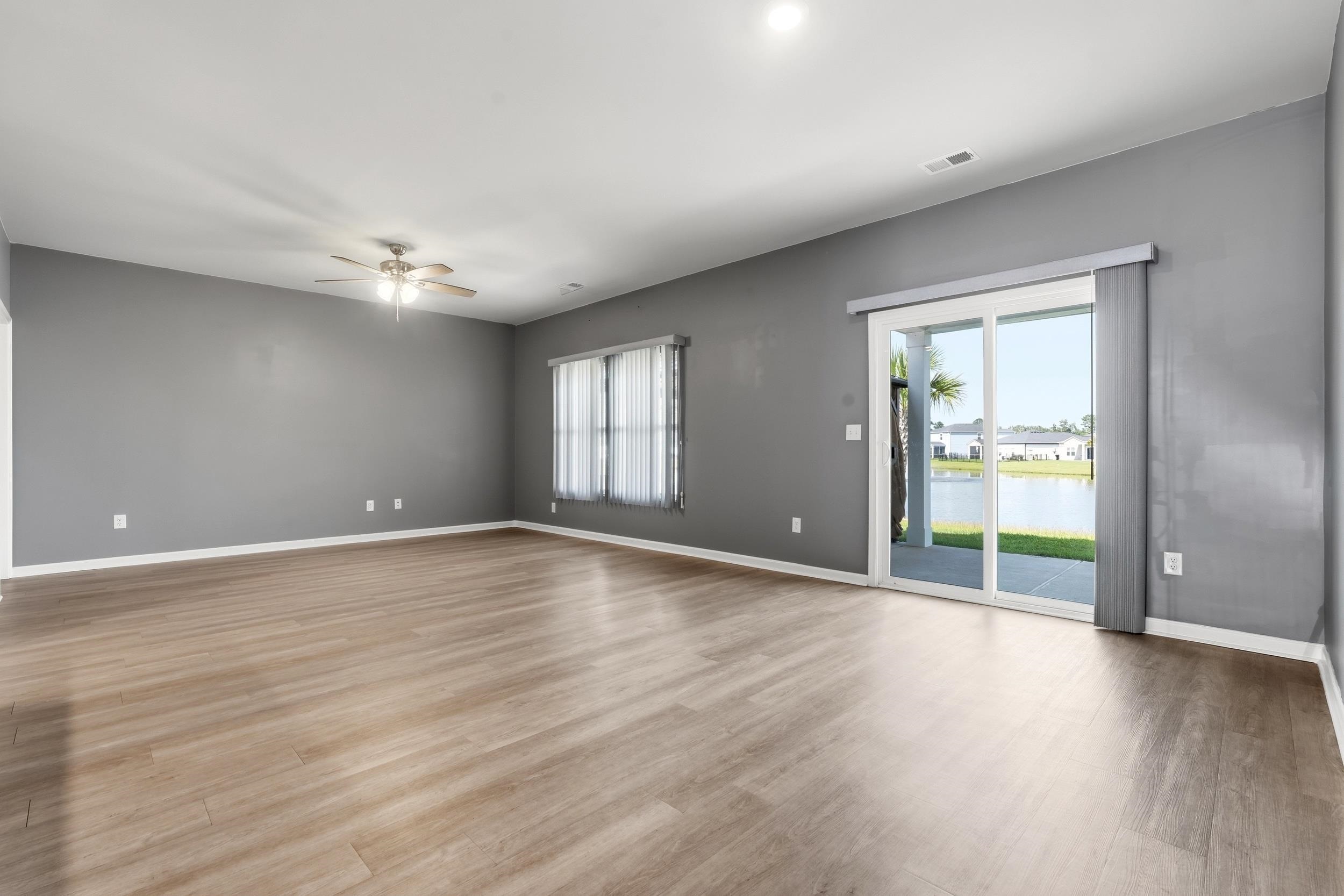 336 Fennec Loop Property Photo 9