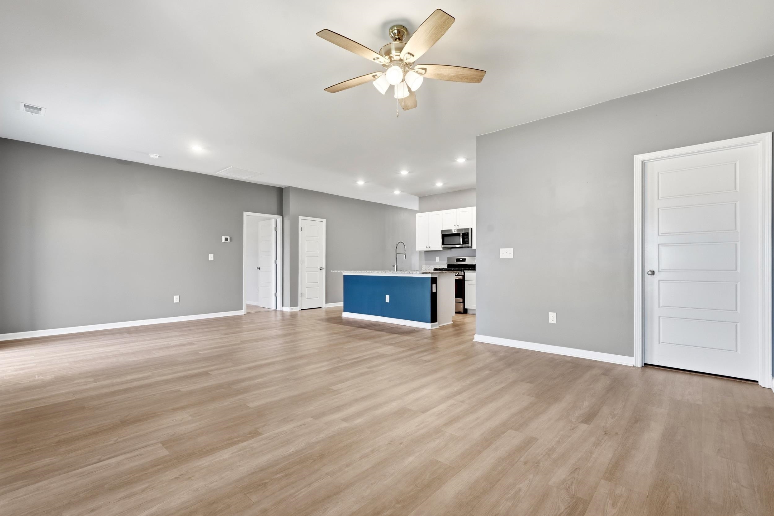 336 Fennec Loop Property Photo 10