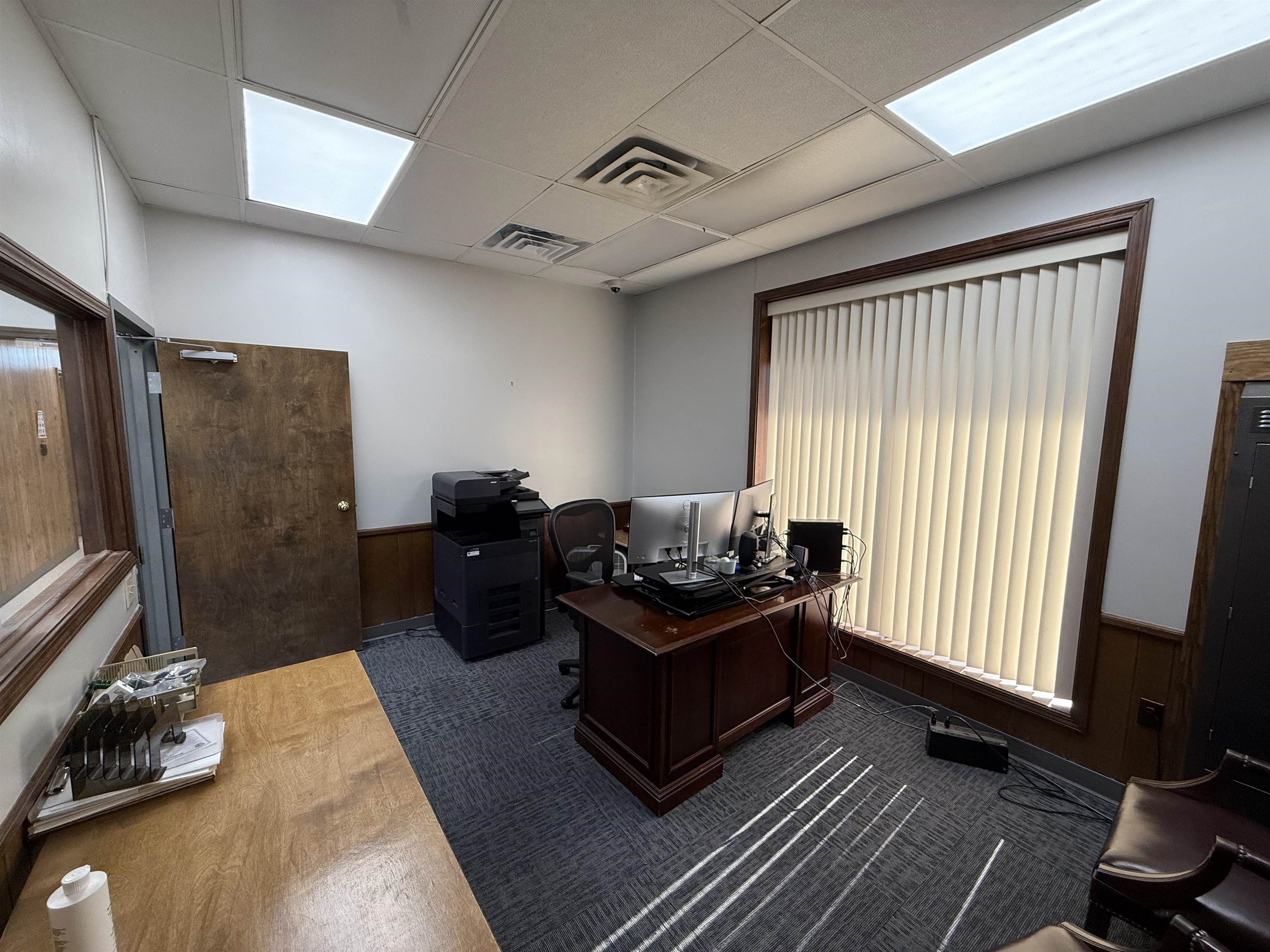 202 E Broad St. Property Photo 13