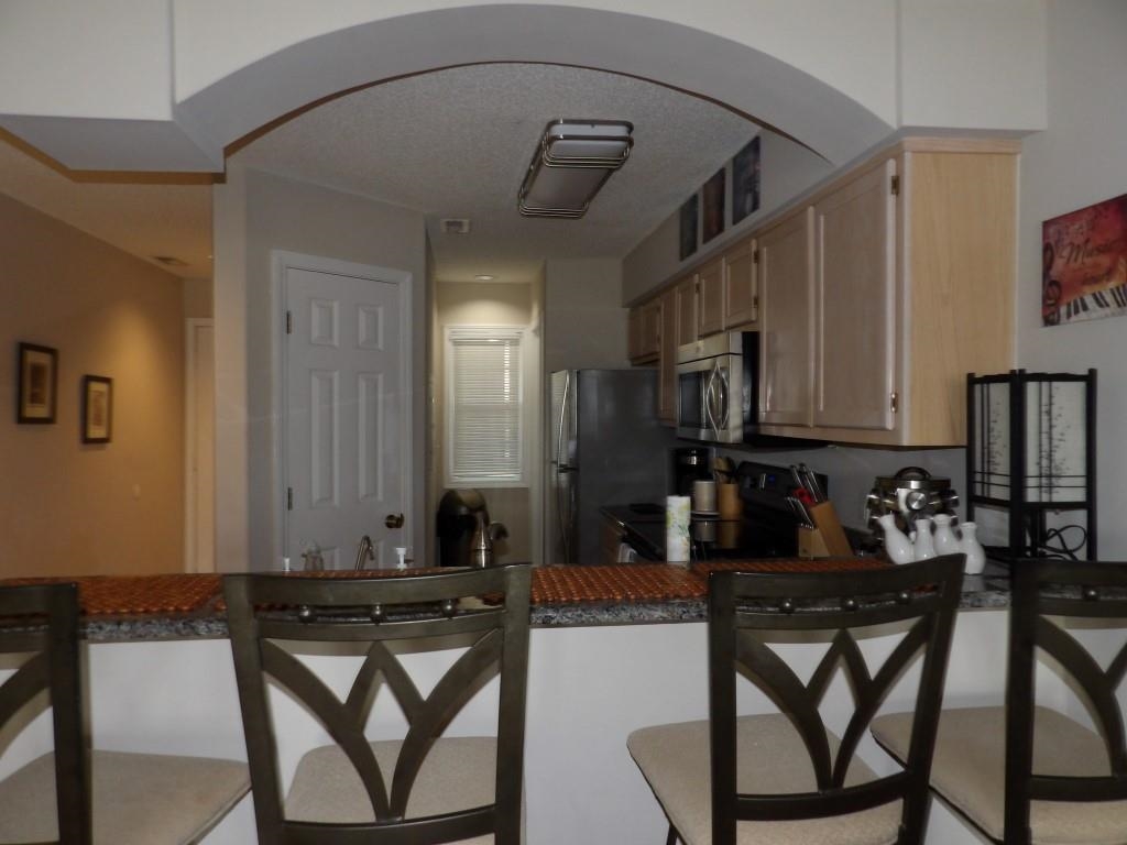 4622 Greenbriar Dr. Property Photo 8