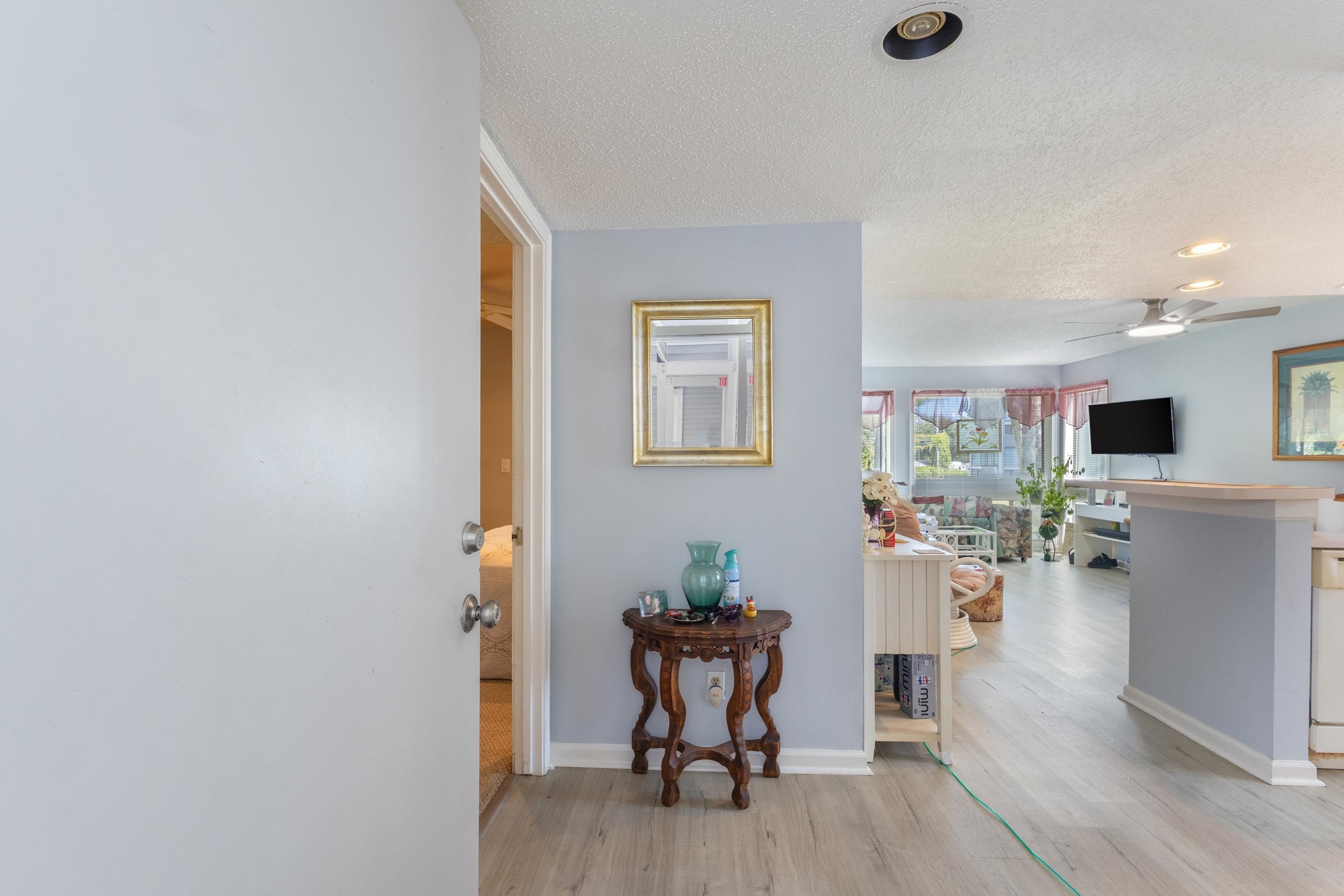 351 Lake Arrowhead Rd. Property Photo 2