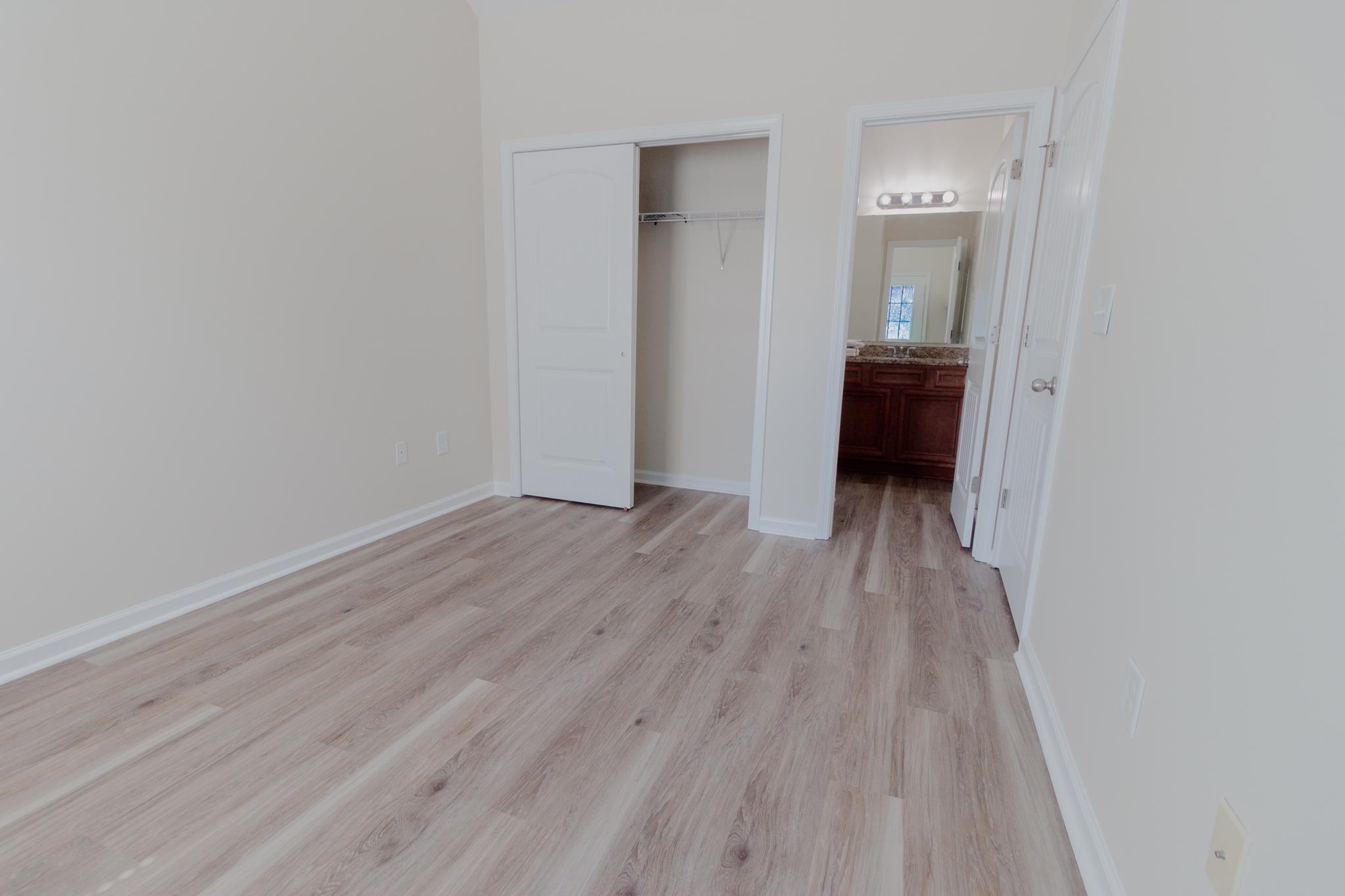 605 Surfsong Way Property Photo 13
