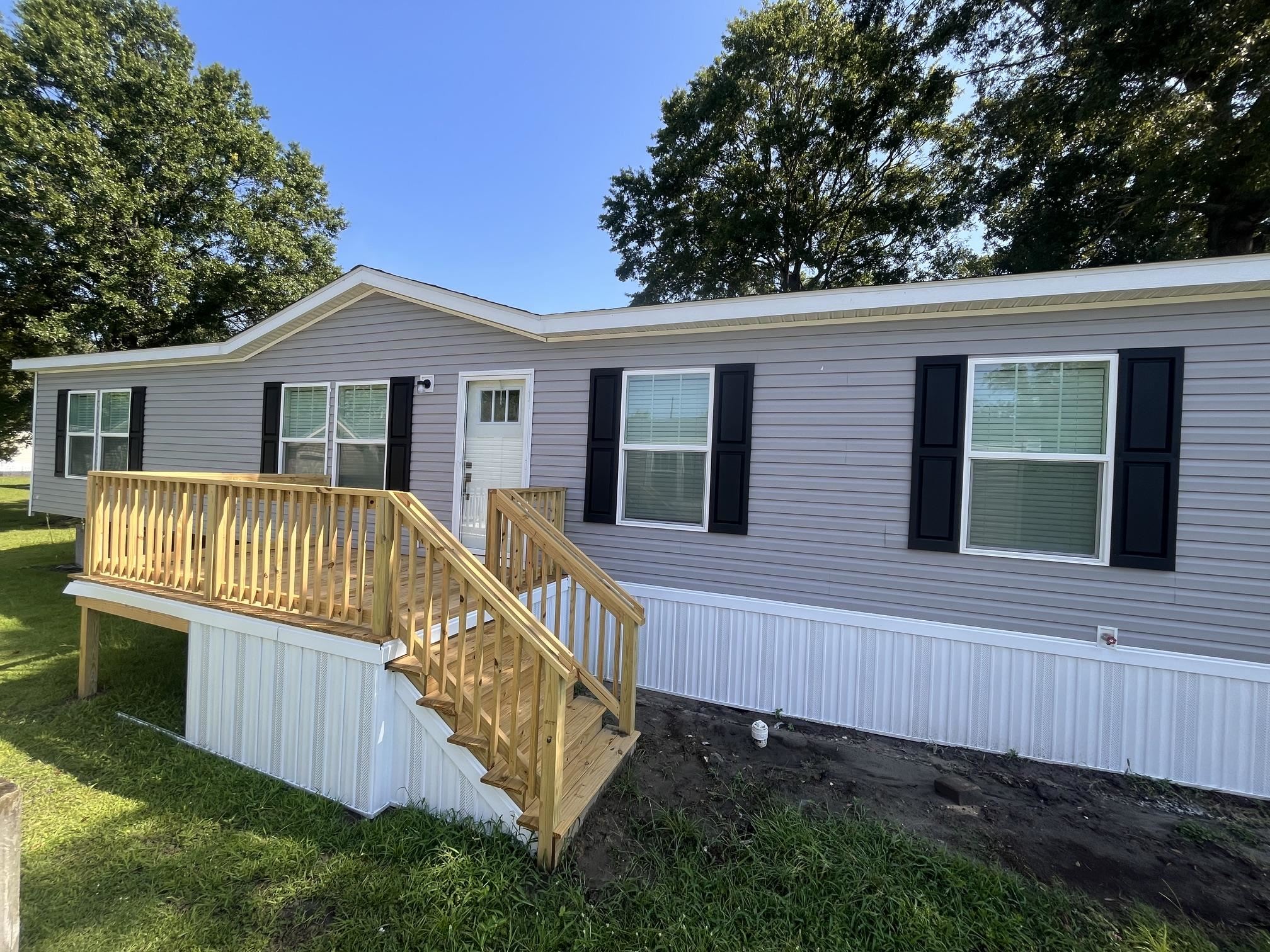 7570 Aubrey Ln. Property Photo 1