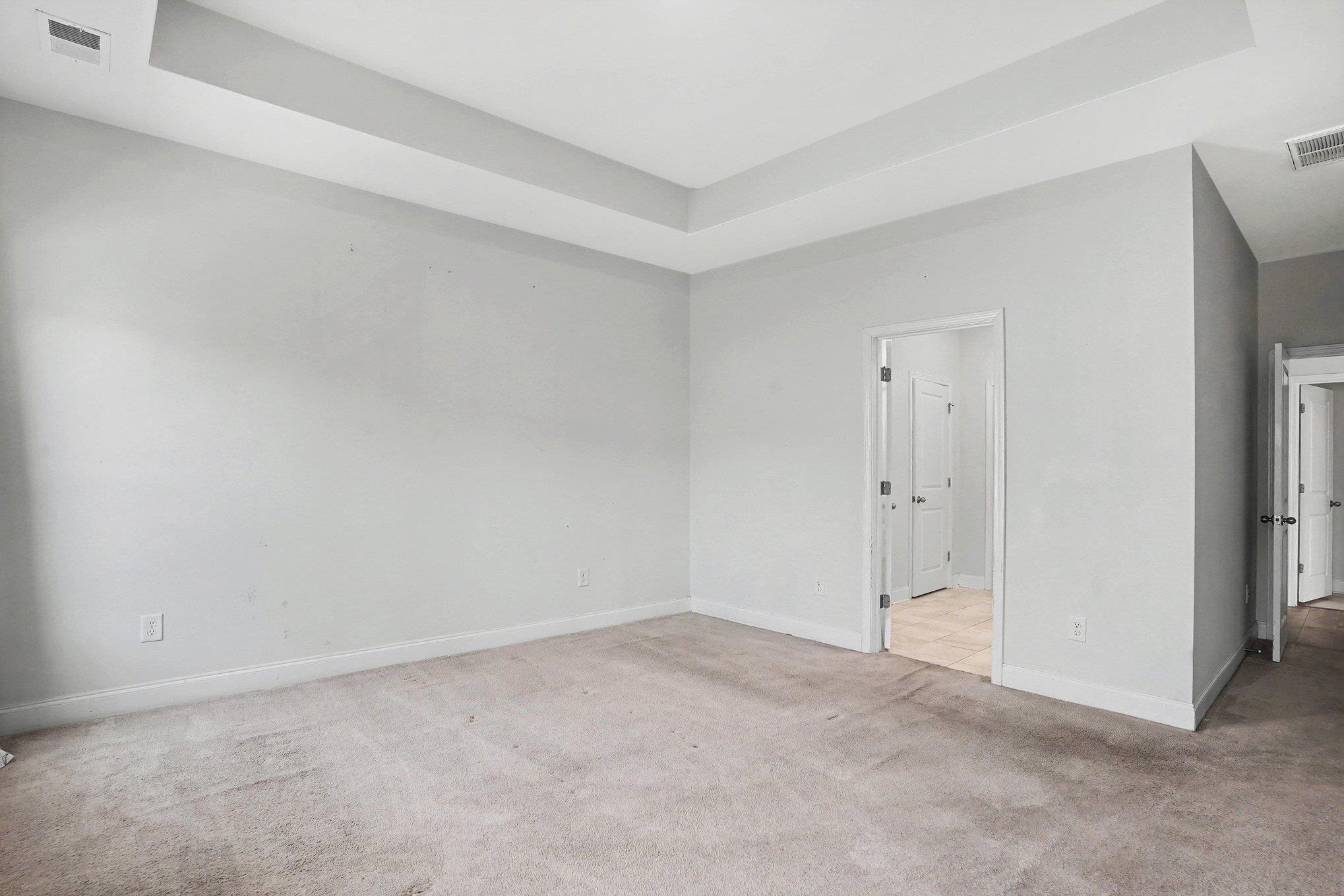 4467 Girvan Dr. Property Photo 23