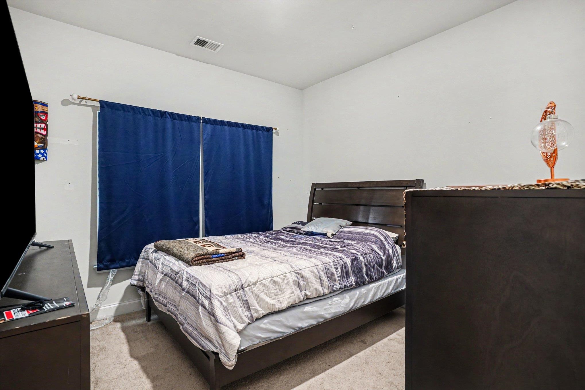 4467 Girvan Dr. Property Photo 25