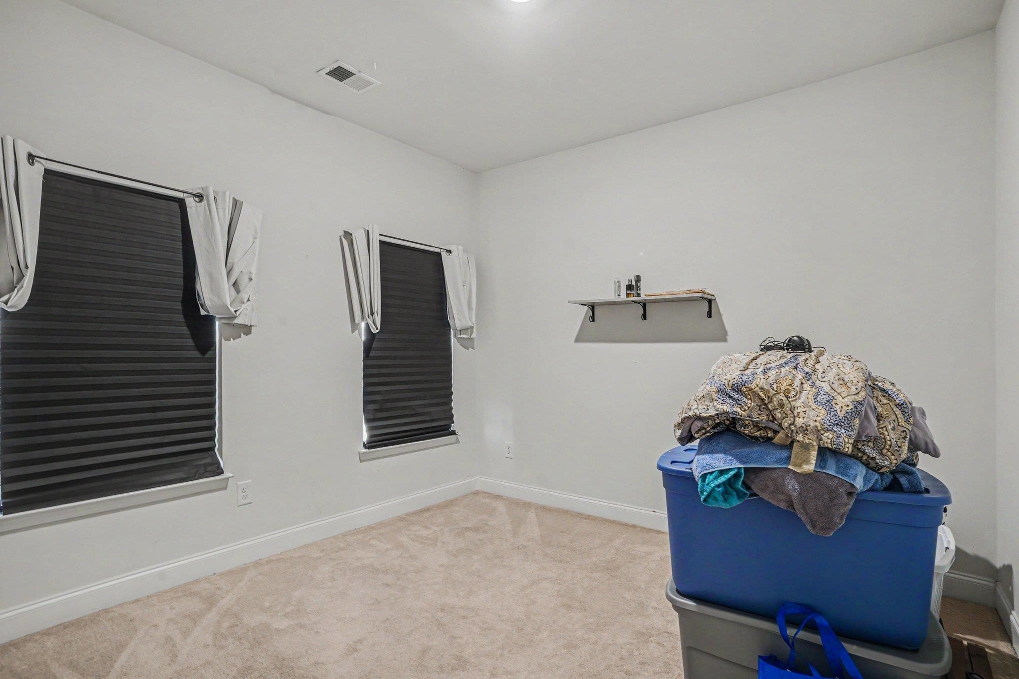 4467 Girvan Dr. Property Photo 27
