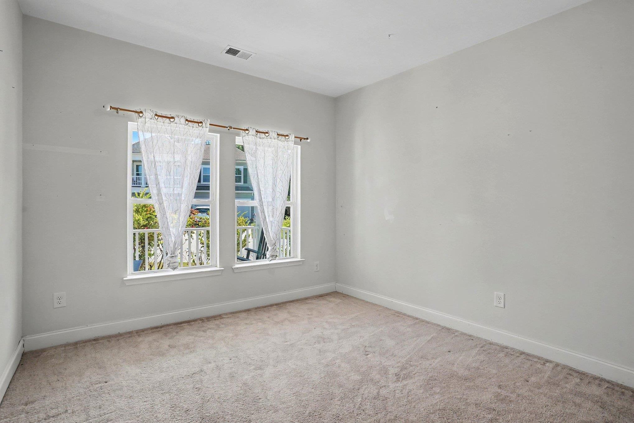 4467 Girvan Dr. Property Photo 27