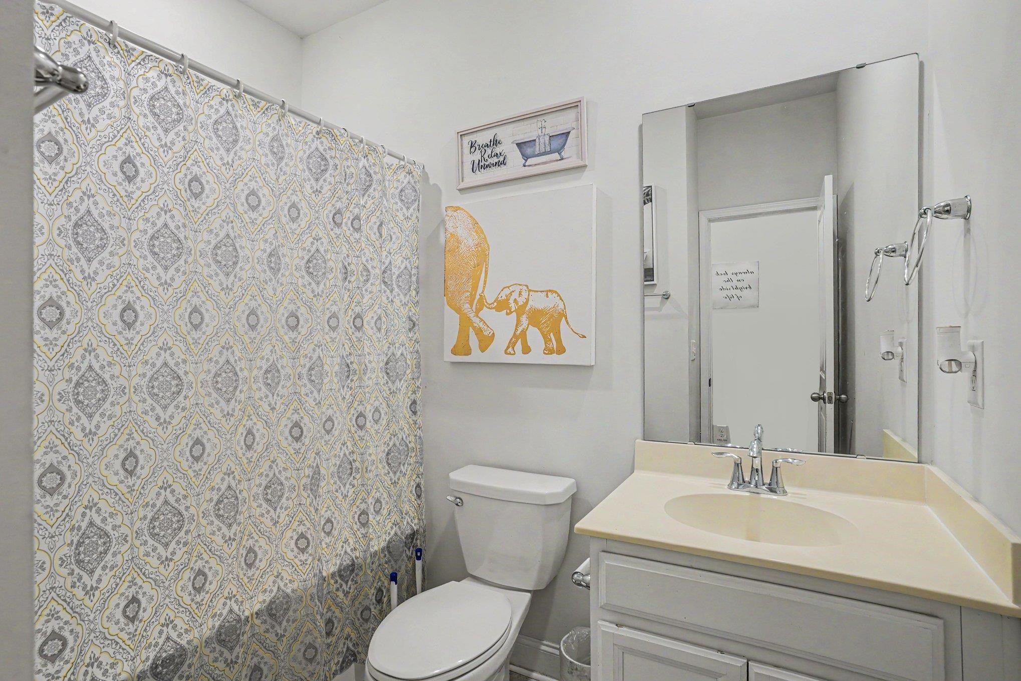 4467 Girvan Dr. Property Photo 29