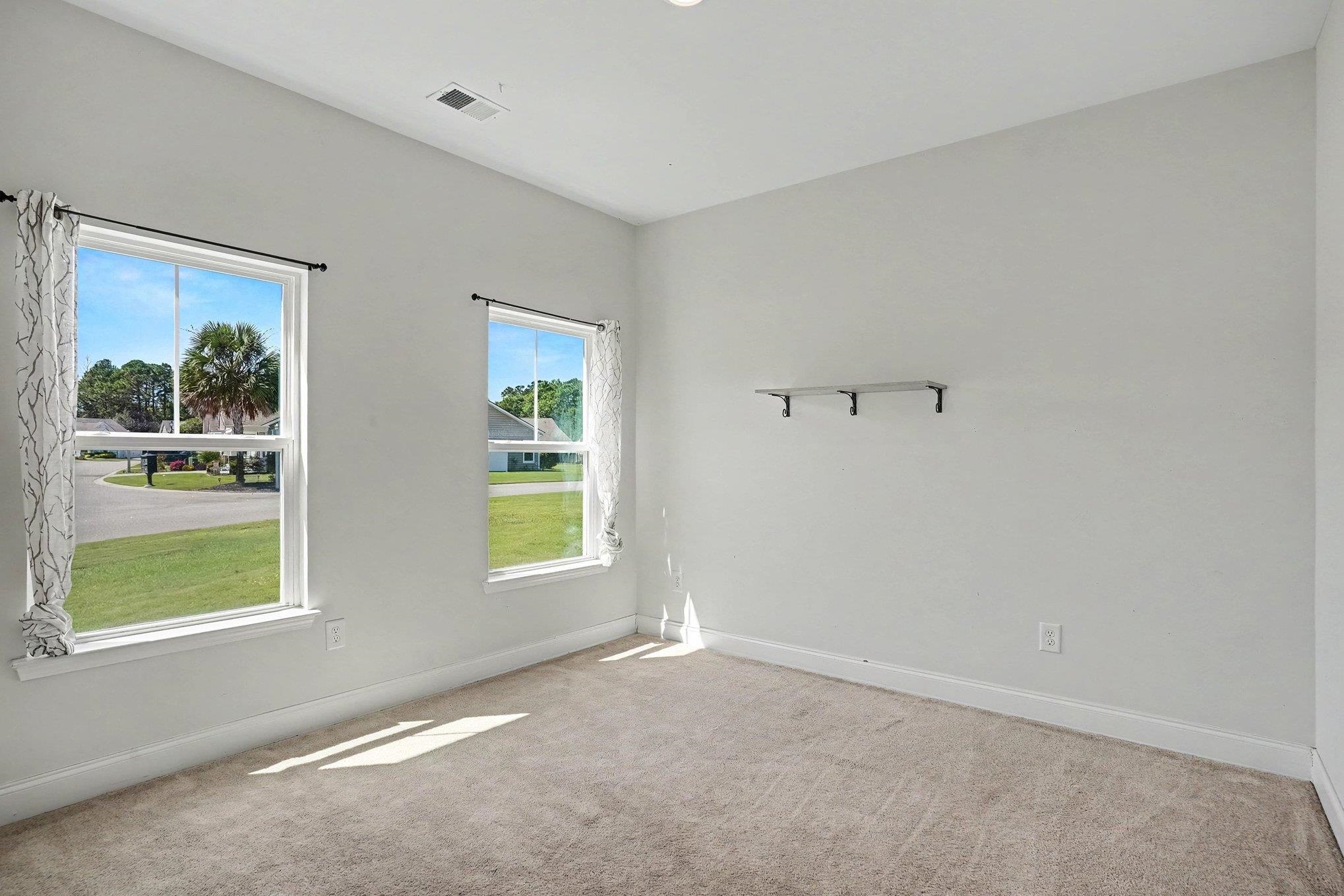 4467 Girvan Dr. Property Photo 30