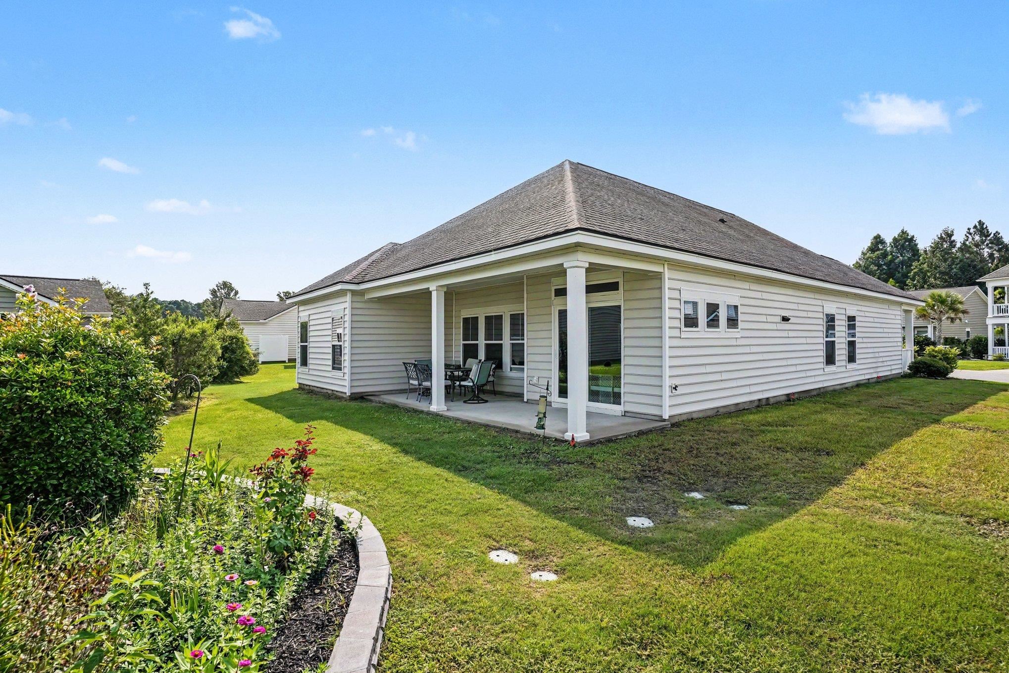 4467 Girvan Dr. Property Photo 33