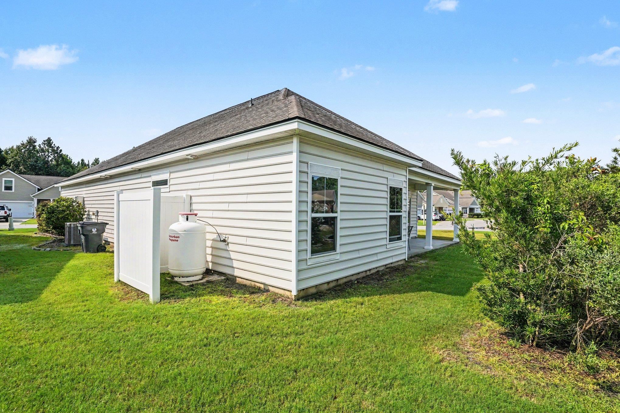 4467 Girvan Dr. Property Photo 35