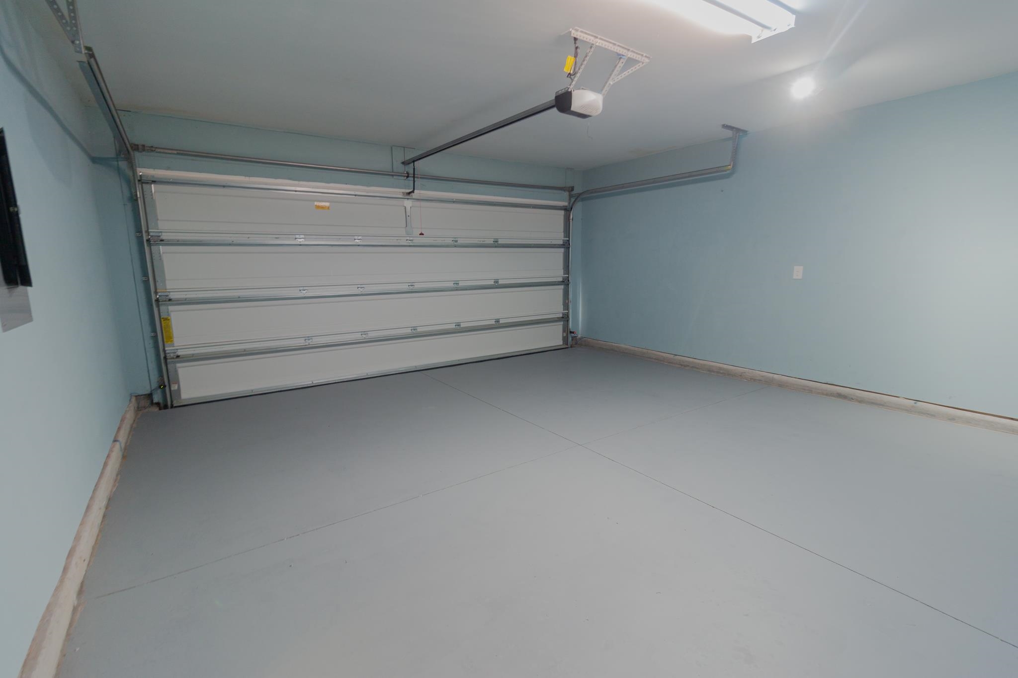 591 Mossbank Loop Property Photo 20