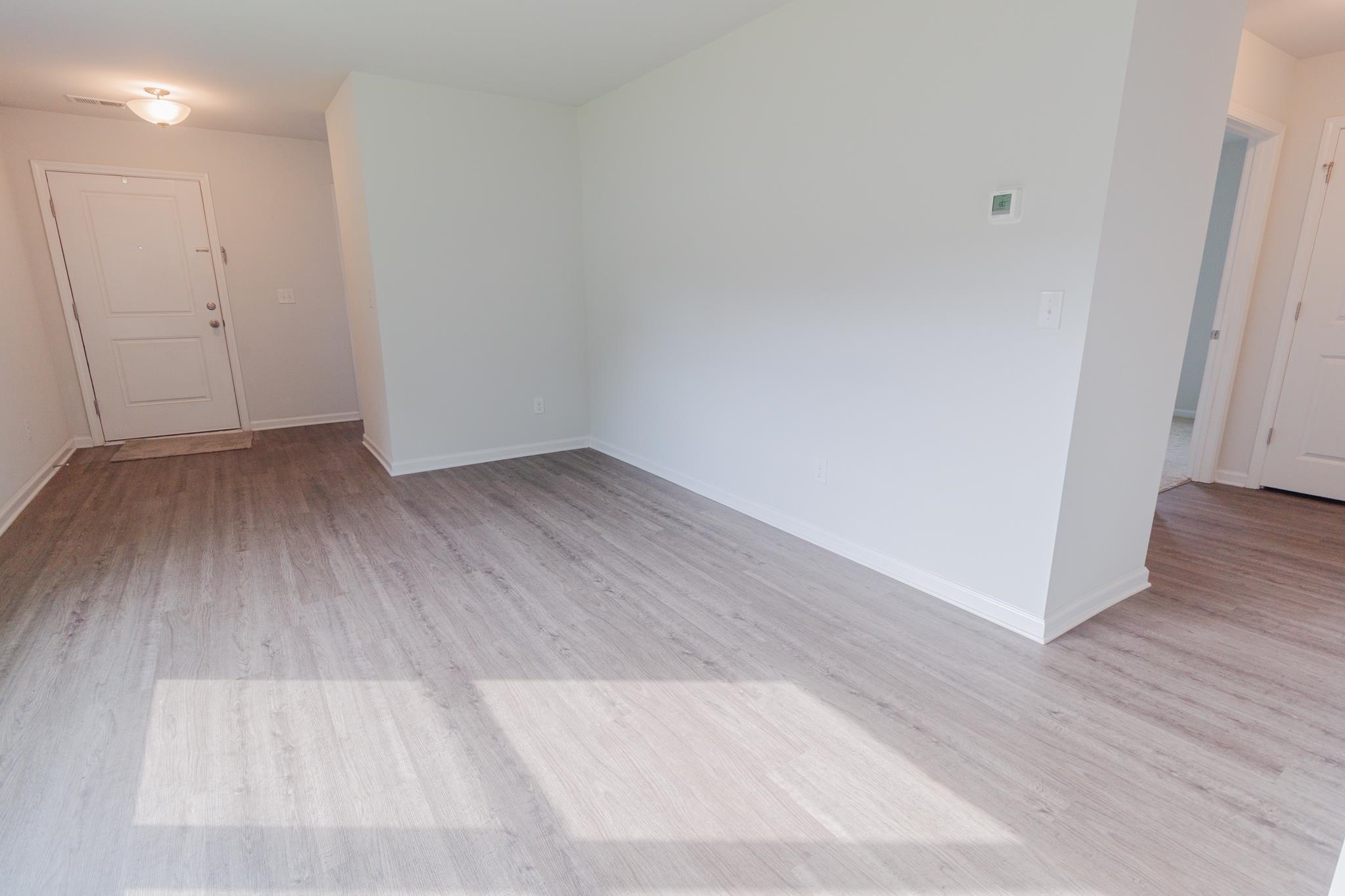 591 Mossbank Loop Property Photo 21