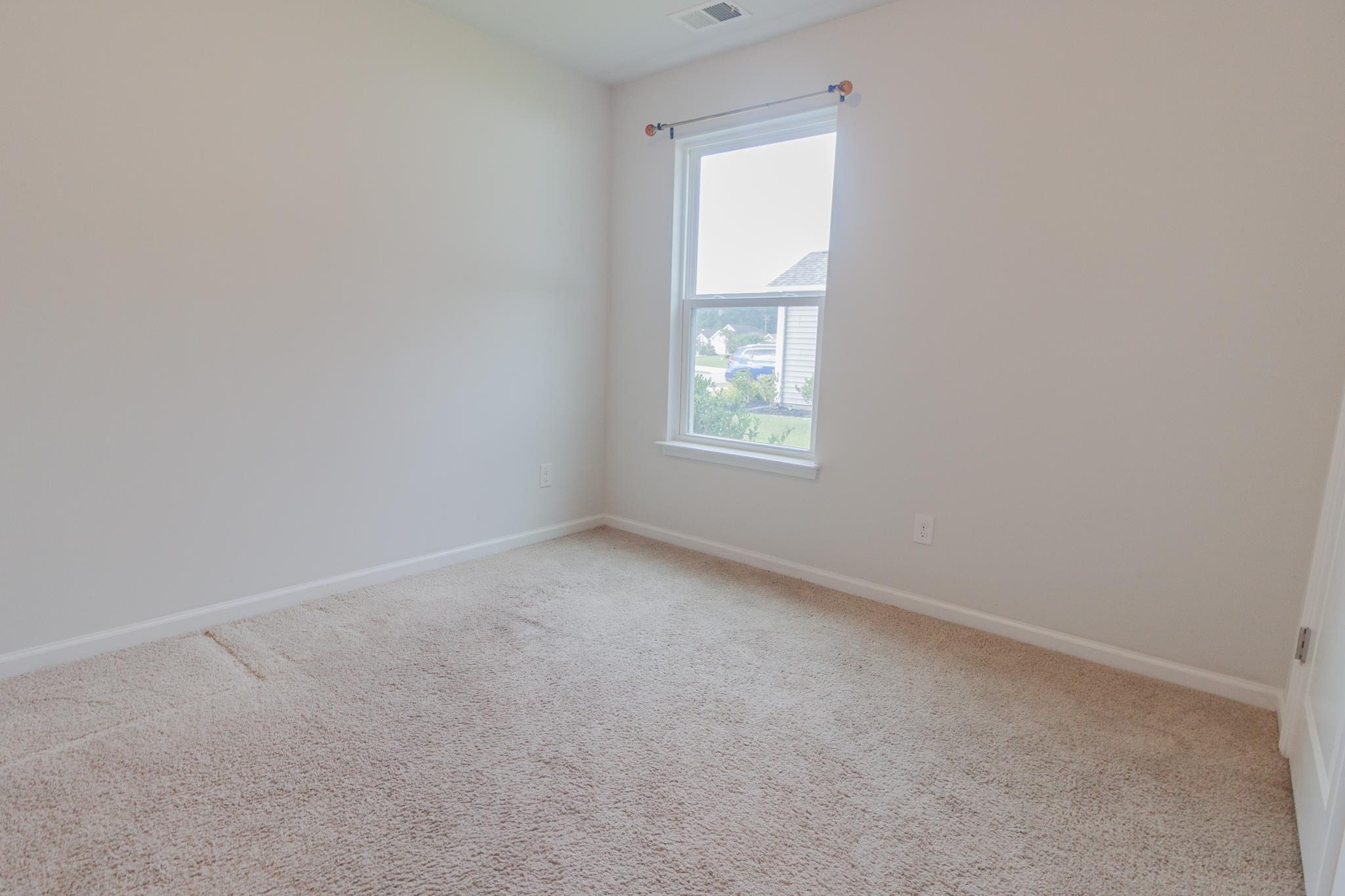 591 Mossbank Loop Property Photo 24