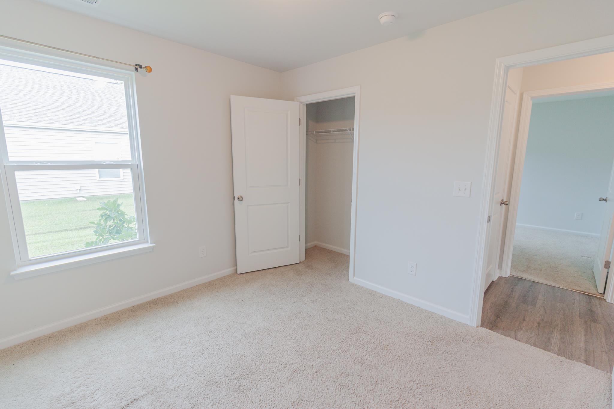 591 Mossbank Loop Property Photo 25