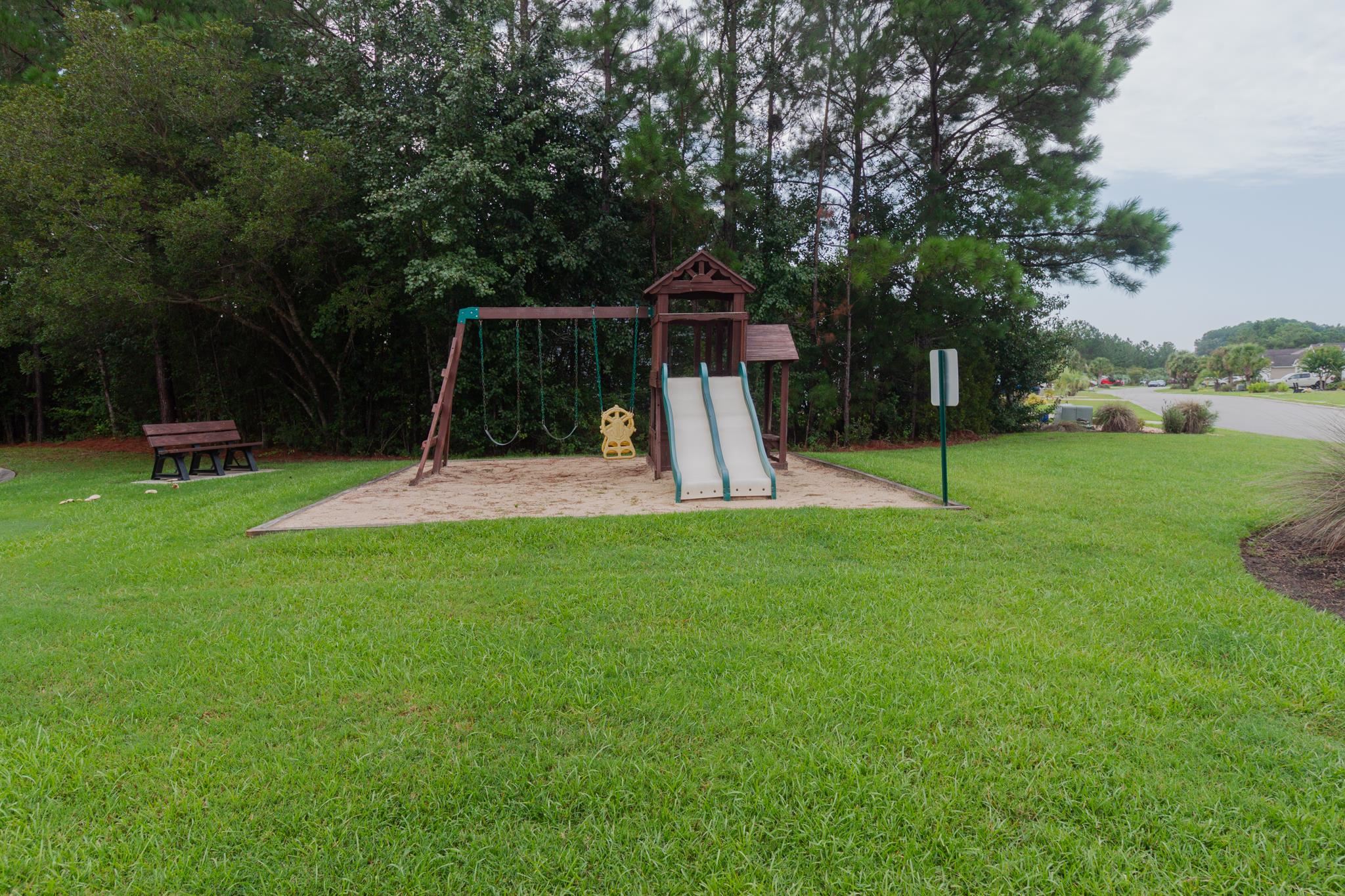 591 Mossbank Loop Property Photo 33