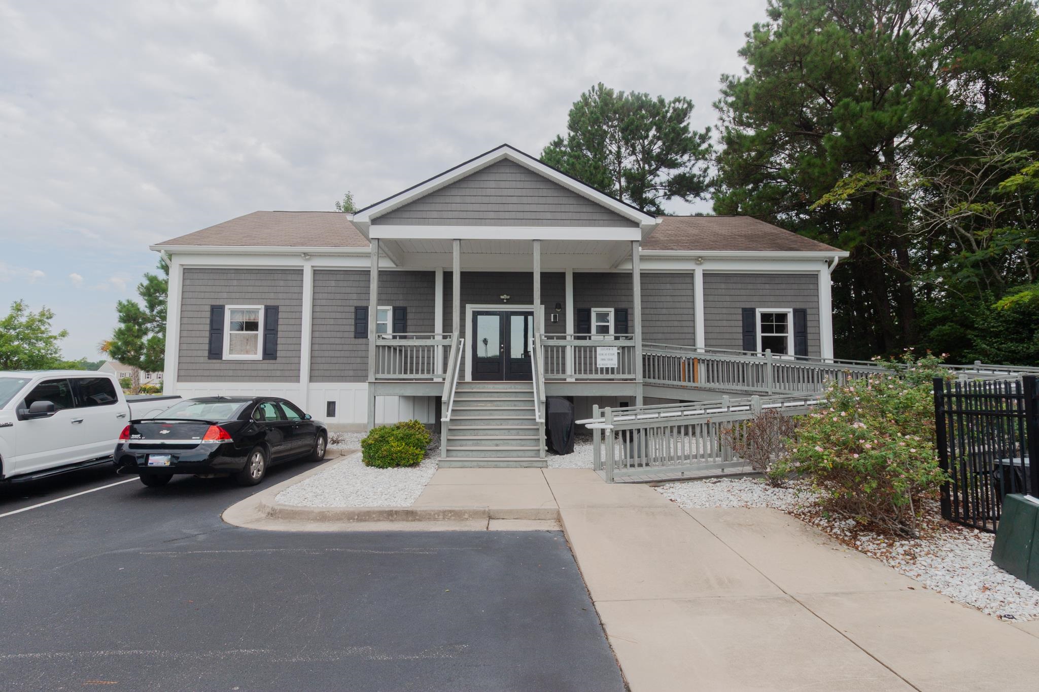 591 Mossbank Loop Property Photo 34
