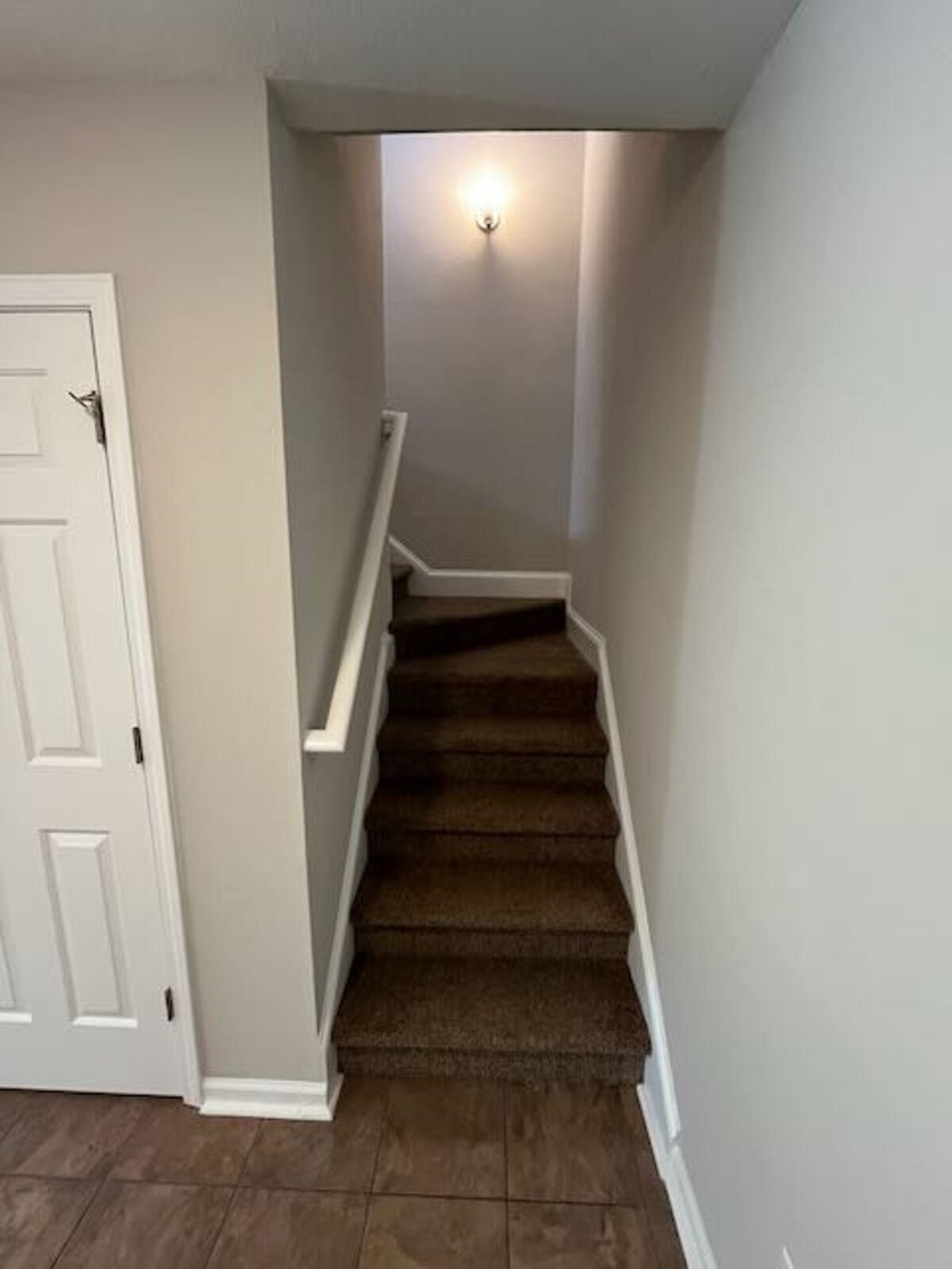 877 Silvercrest Dr. Property Photo 10