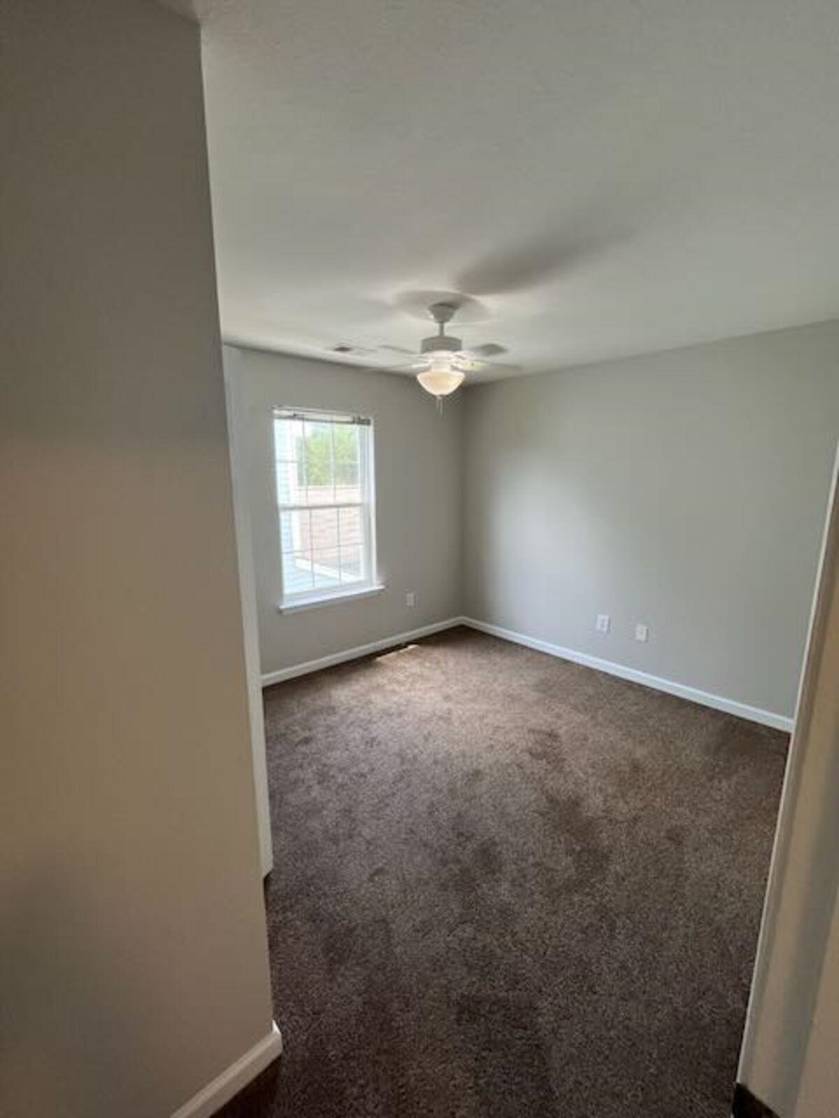 877 Silvercrest Dr. Property Photo 13