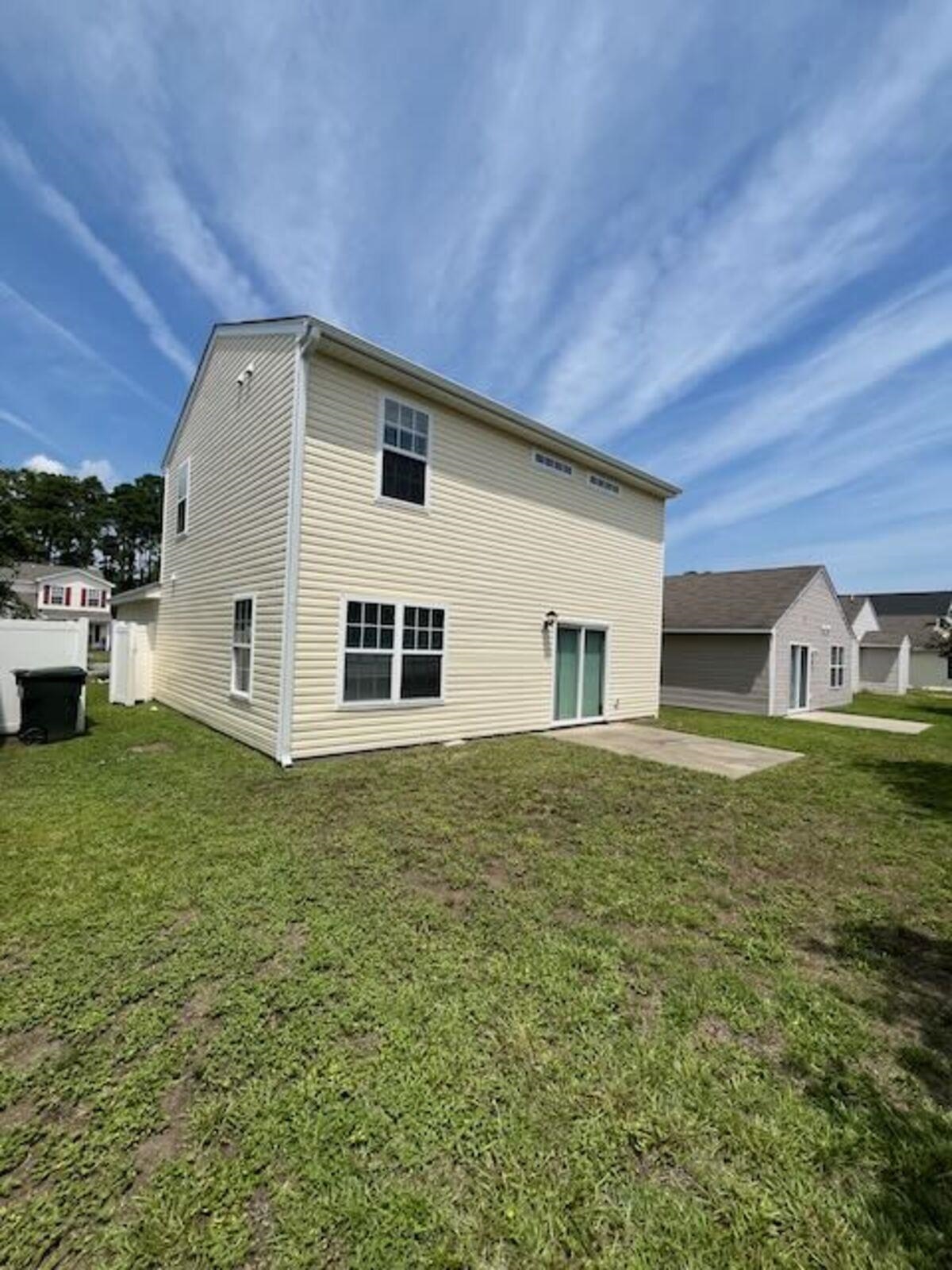 877 Silvercrest Dr. Property Photo 31