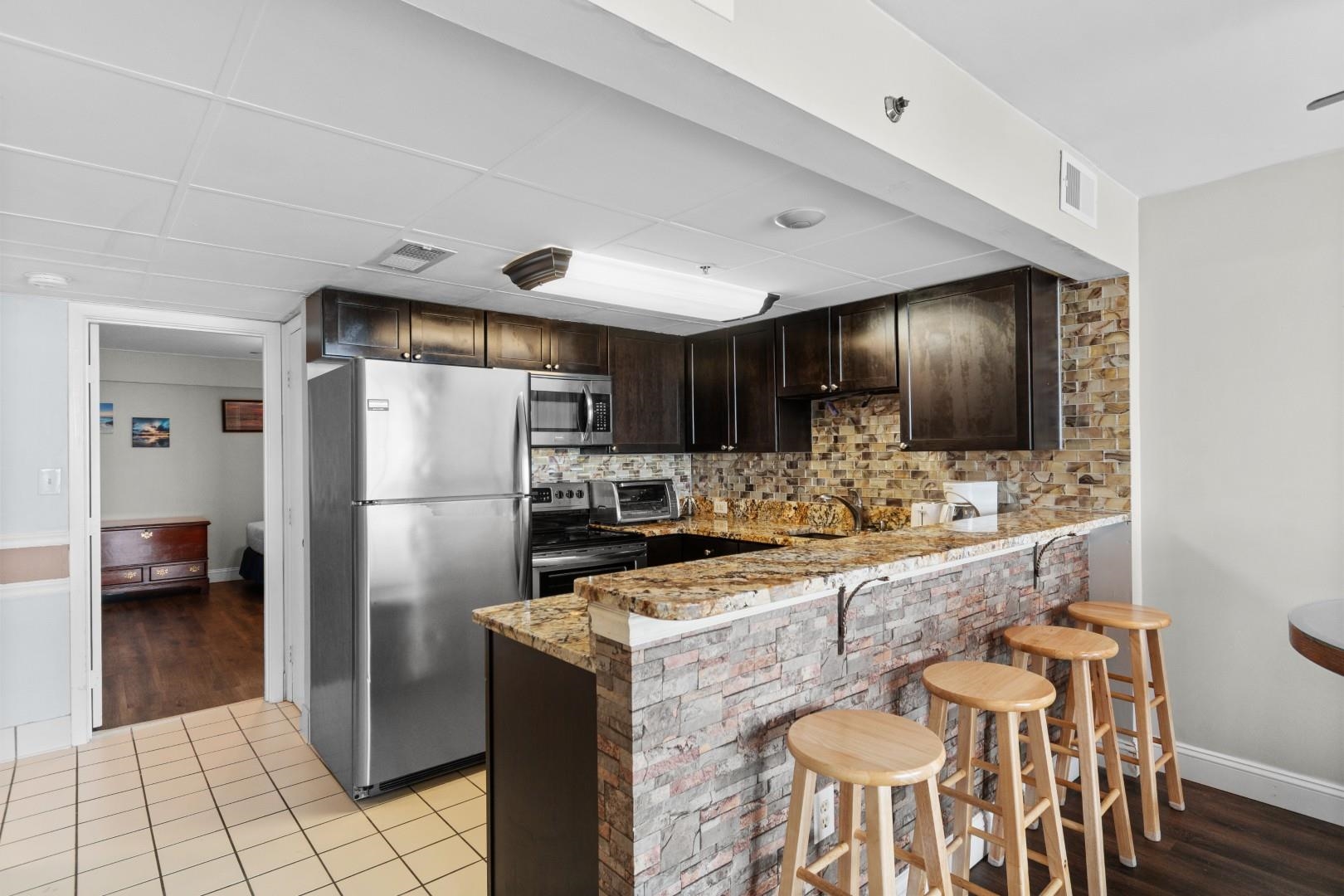 9550 Shore Dr. Property Photo 16