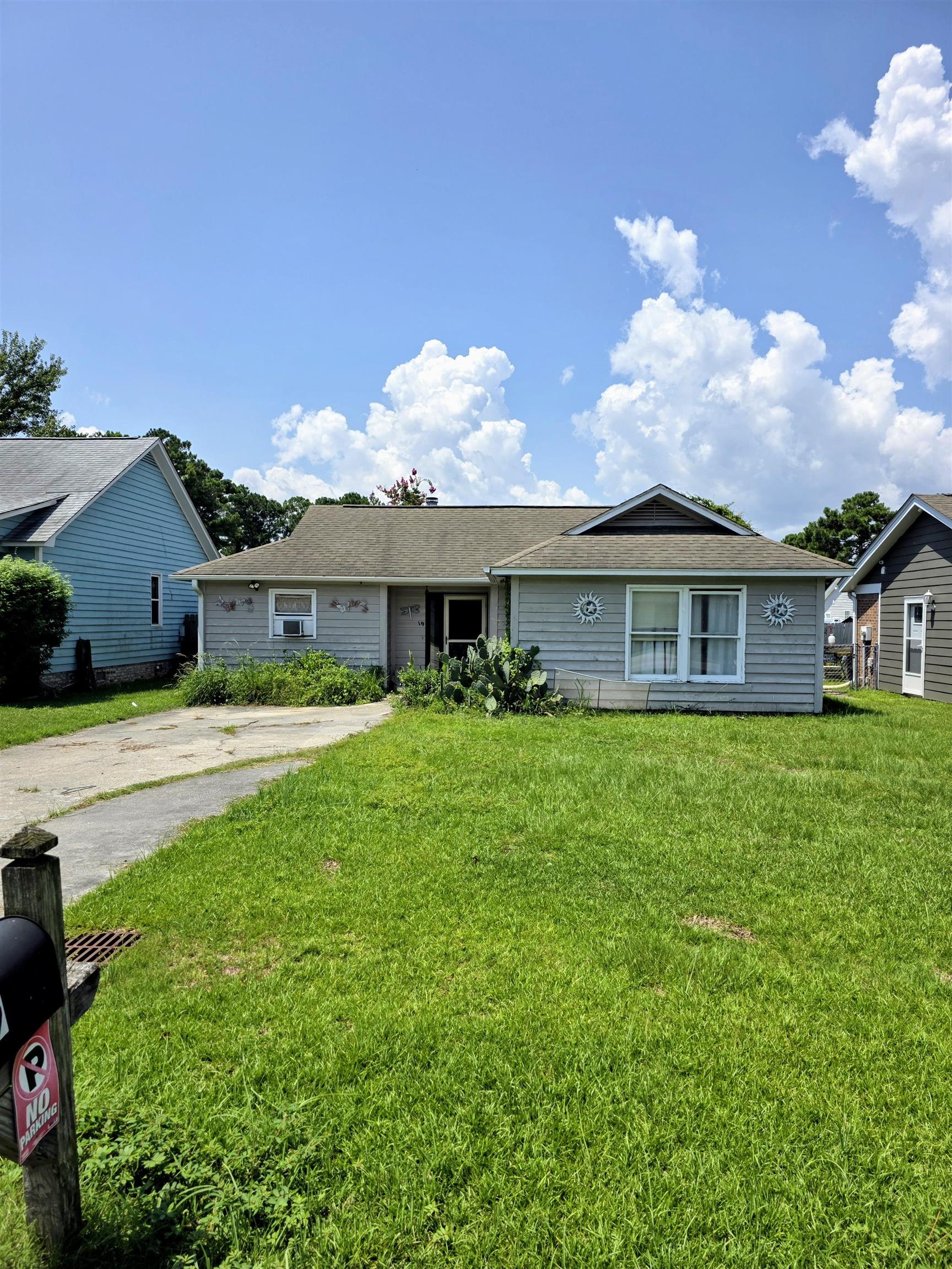 19 Indian Oak Ln. Property Photo 1