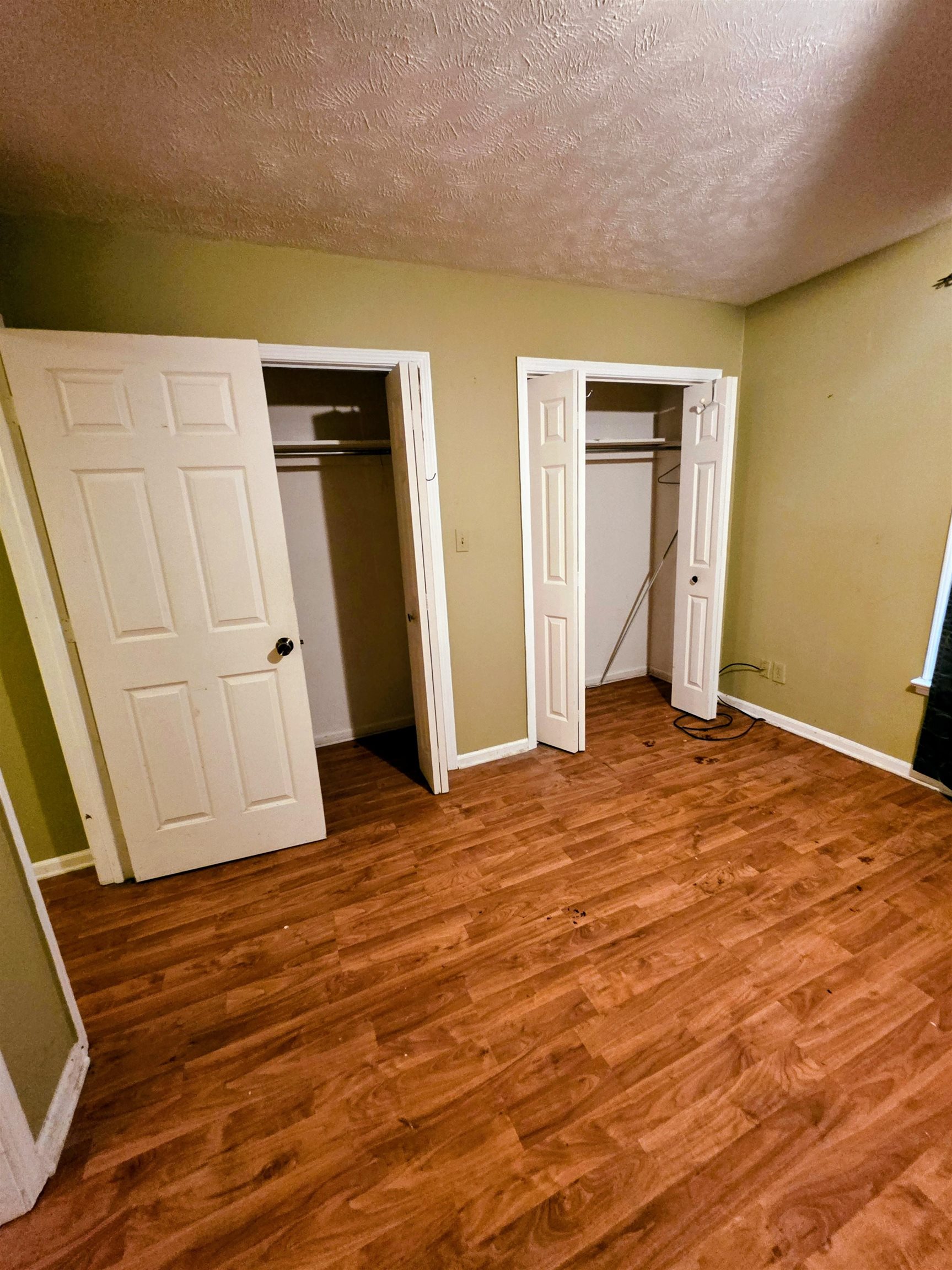 19 Indian Oak Ln. Property Photo 5