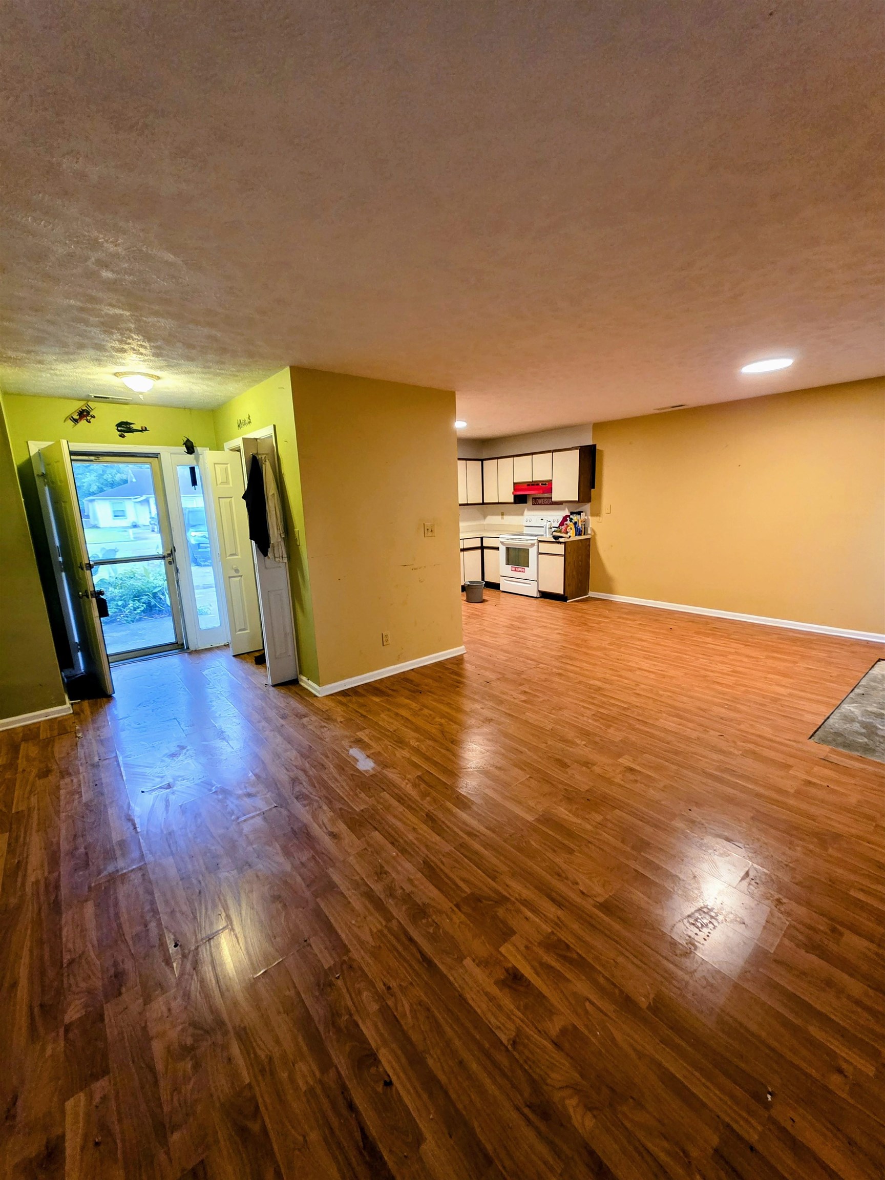 19 Indian Oak Ln. Property Photo 7