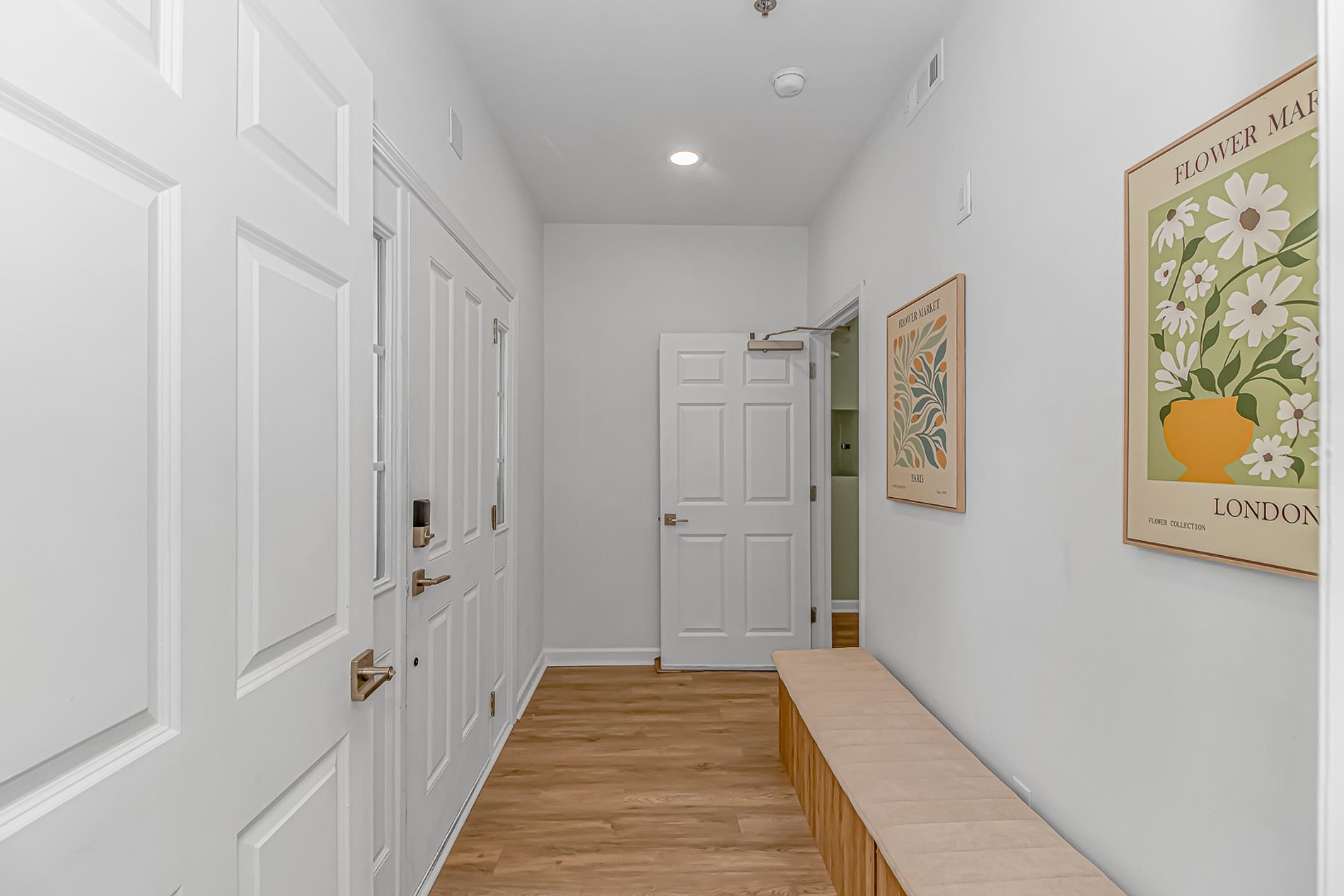 2798 Howard Ave. Property Photo 5