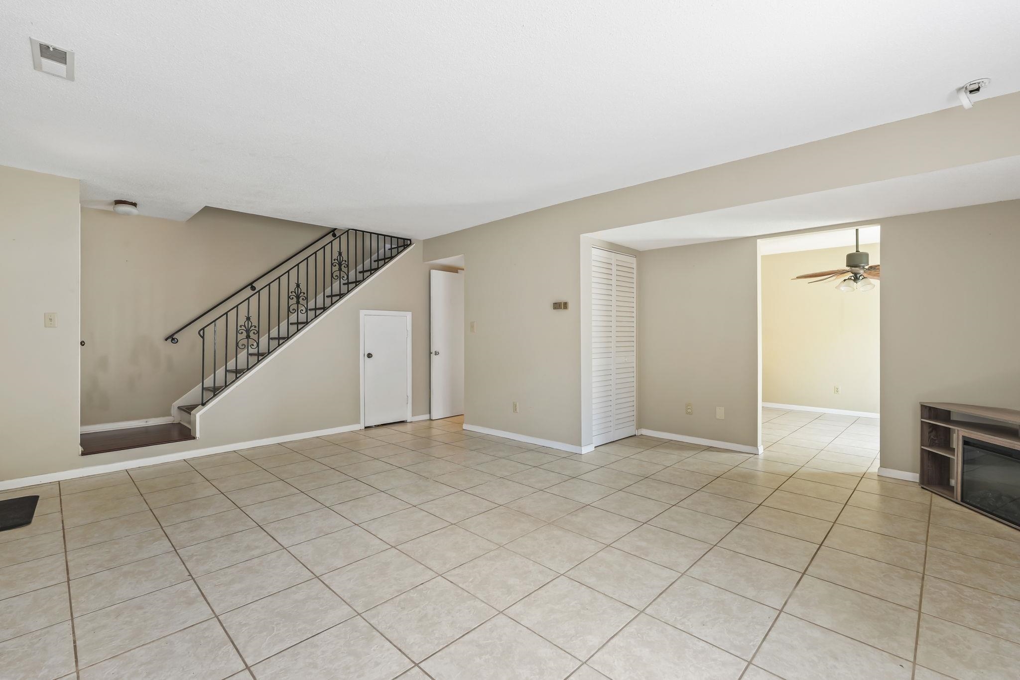 1331 Turkey Ridge Rd. Property Photo 4
