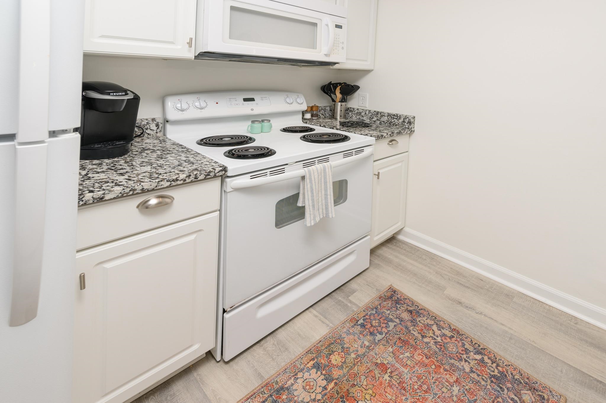 1509 N Waccamaw Dr. Property Photo 3