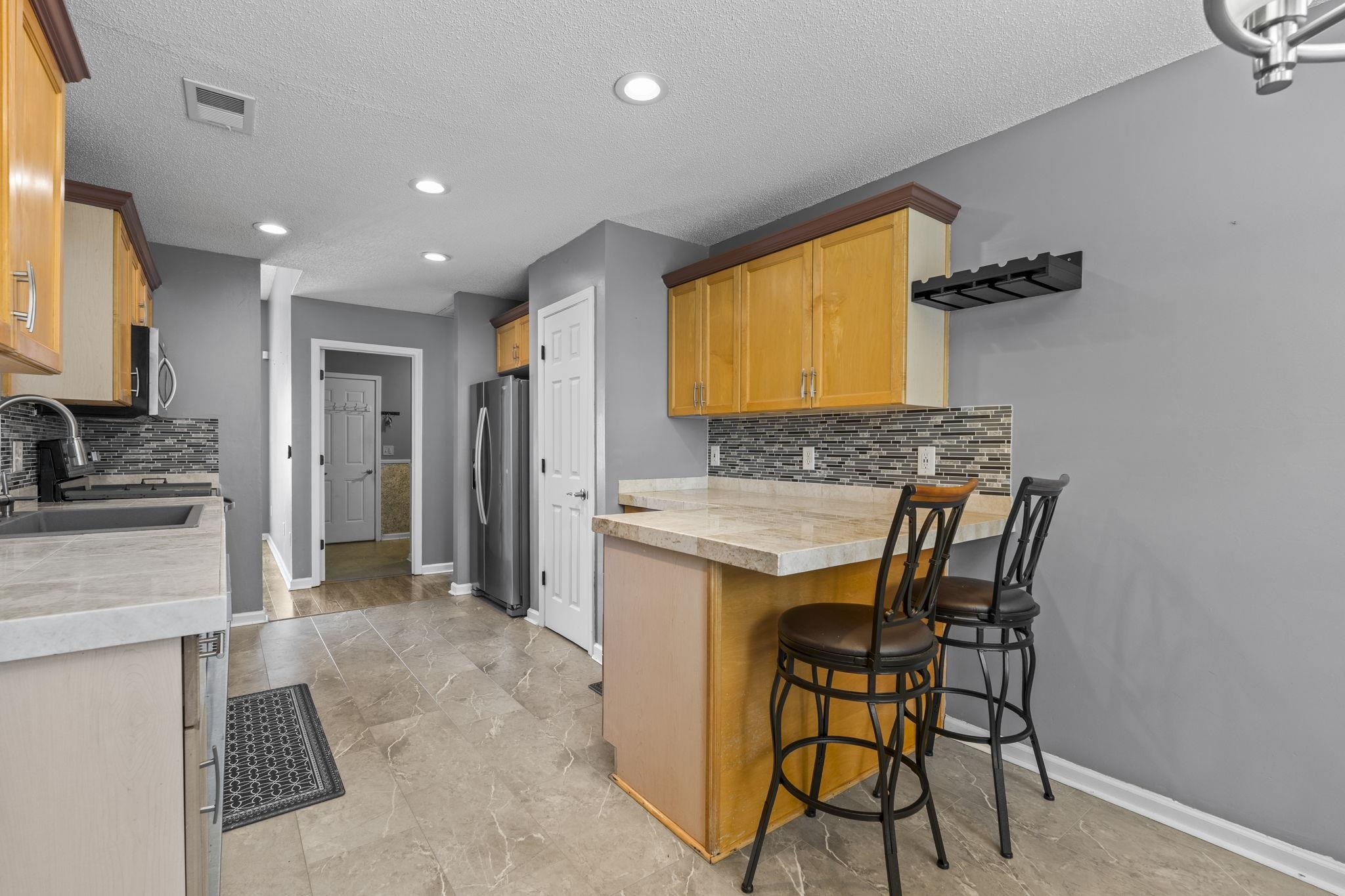 2295 Seaford Dr. Property Photo 19